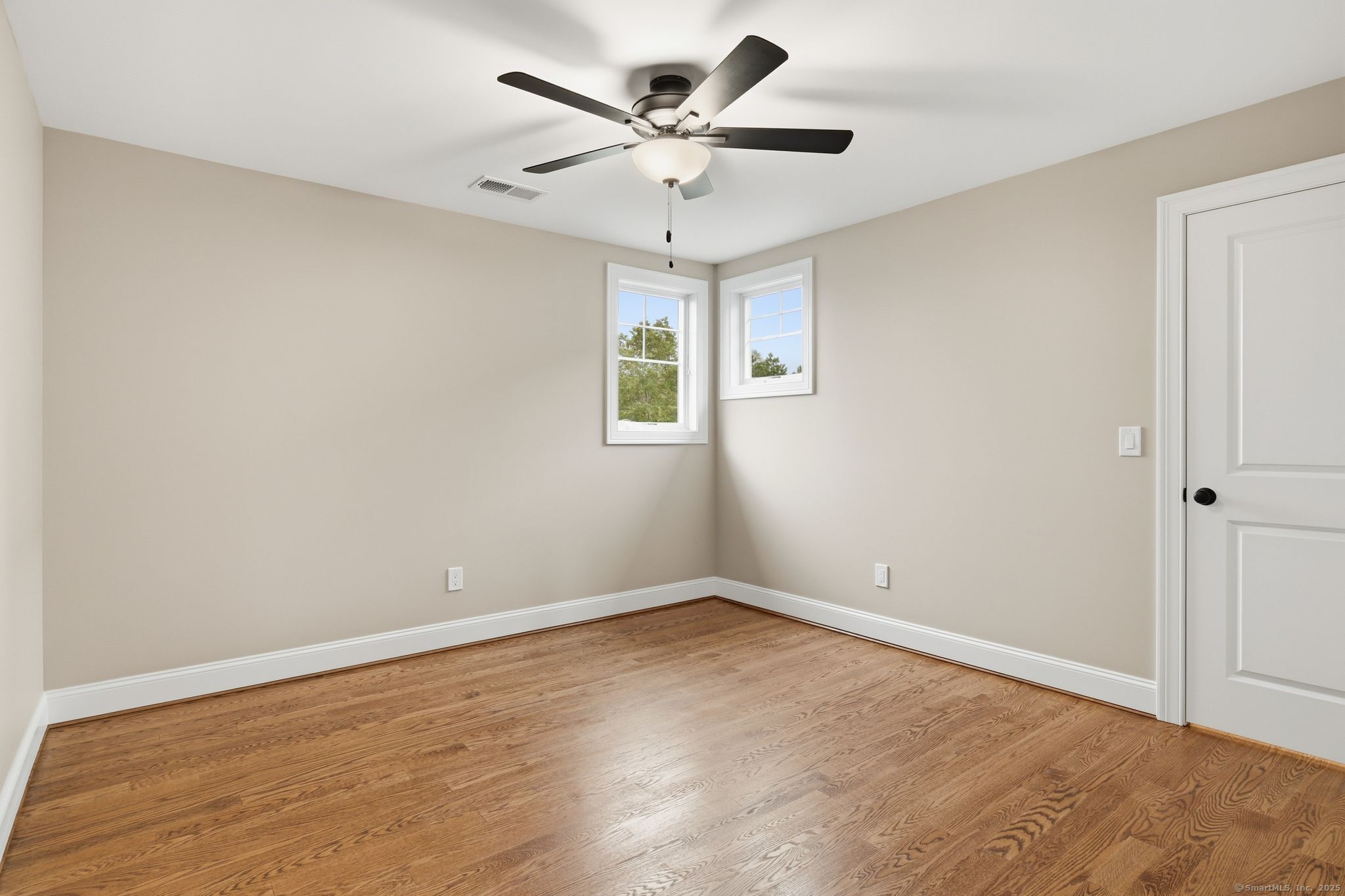 6 Fiddlehead Place