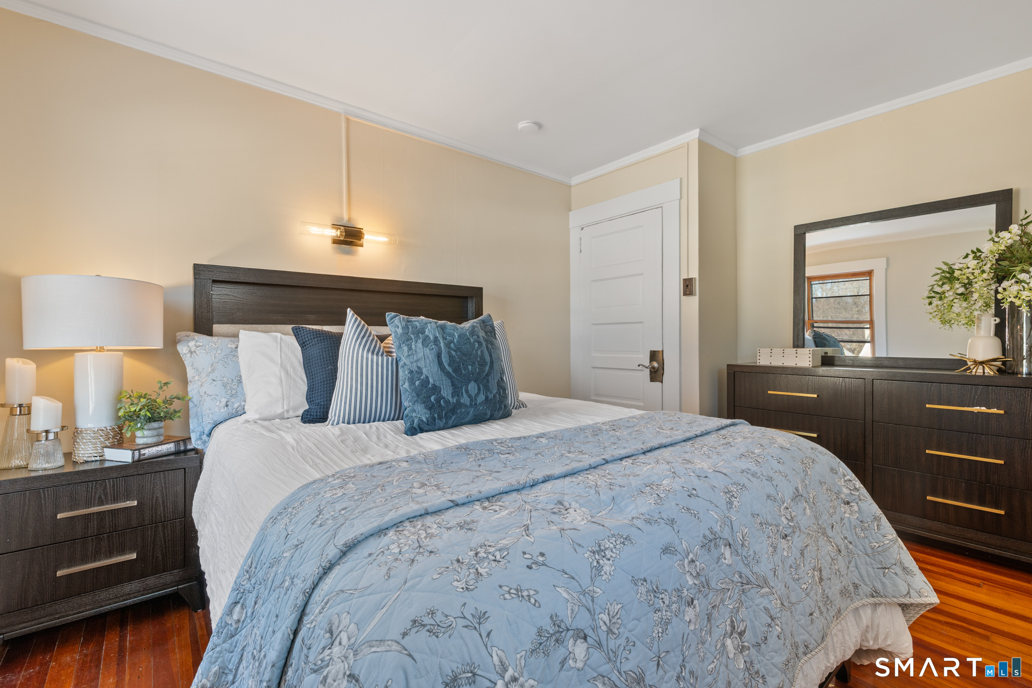 148 Cooper Hill Street 148