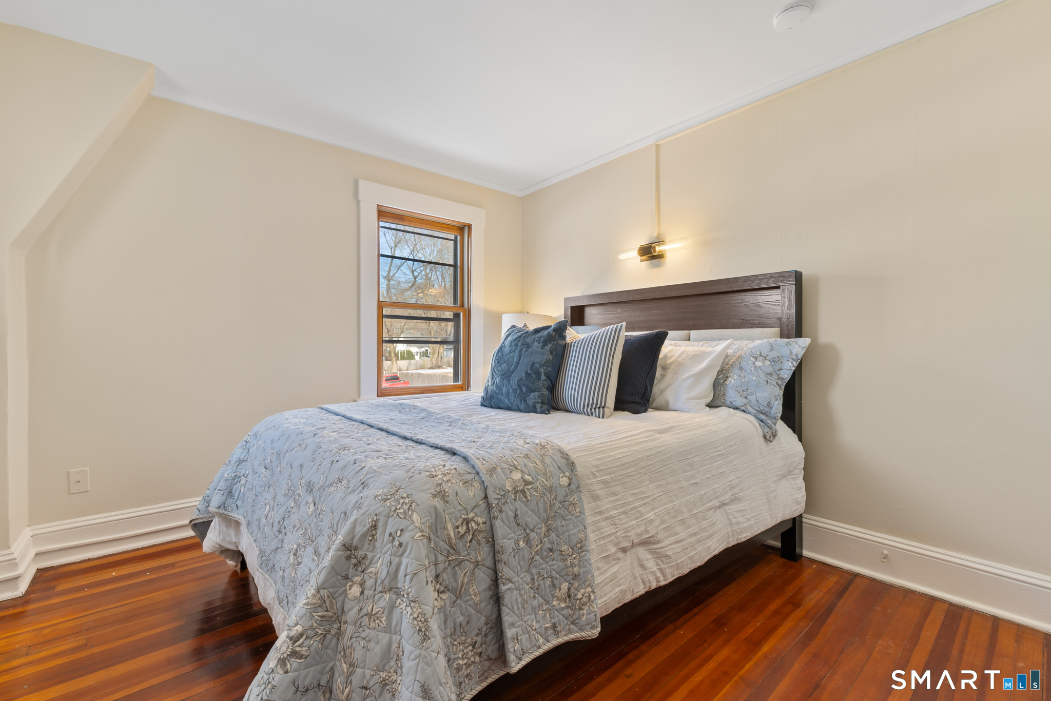 148 Cooper Hill Street 148