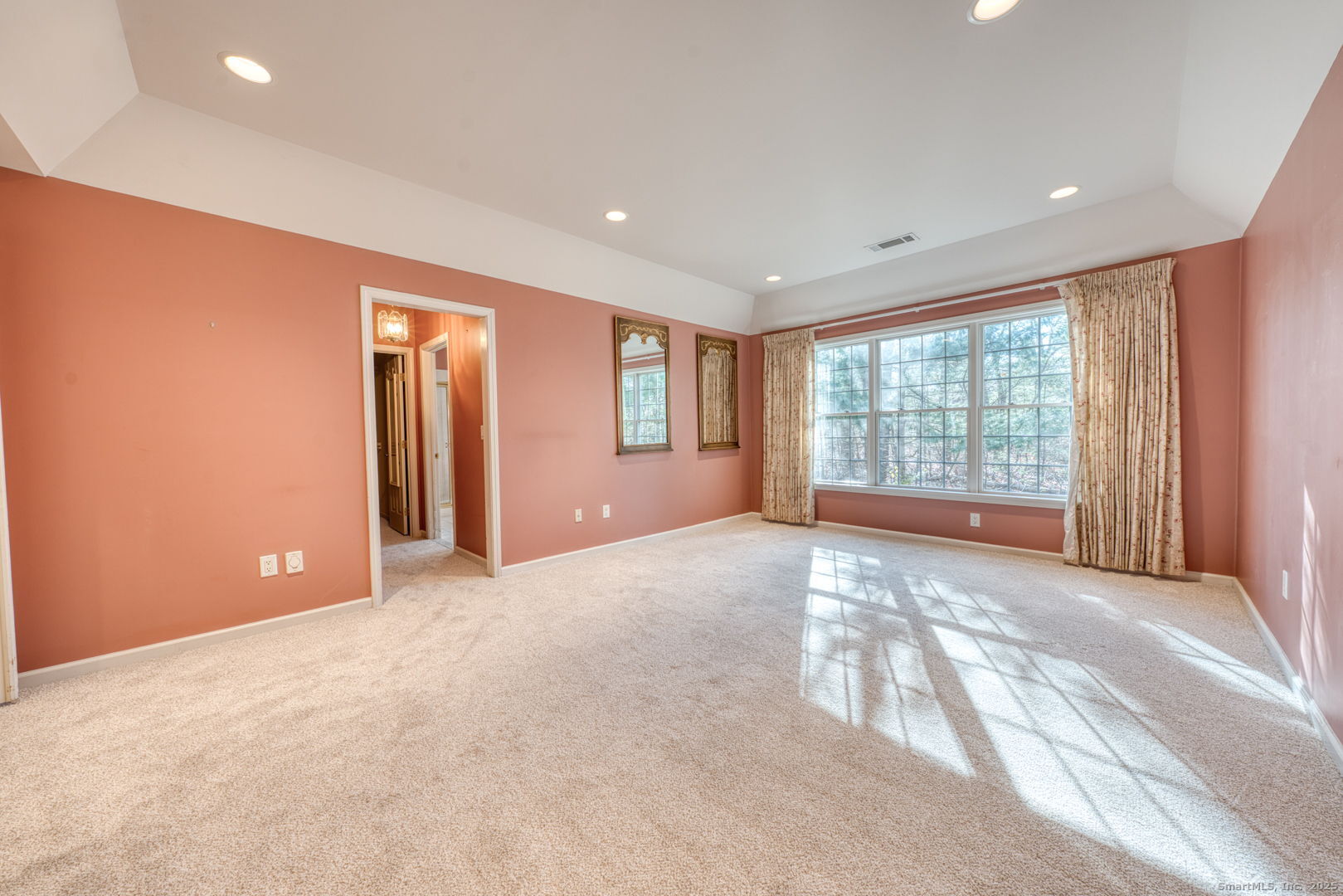 24 Worthington Drive 24