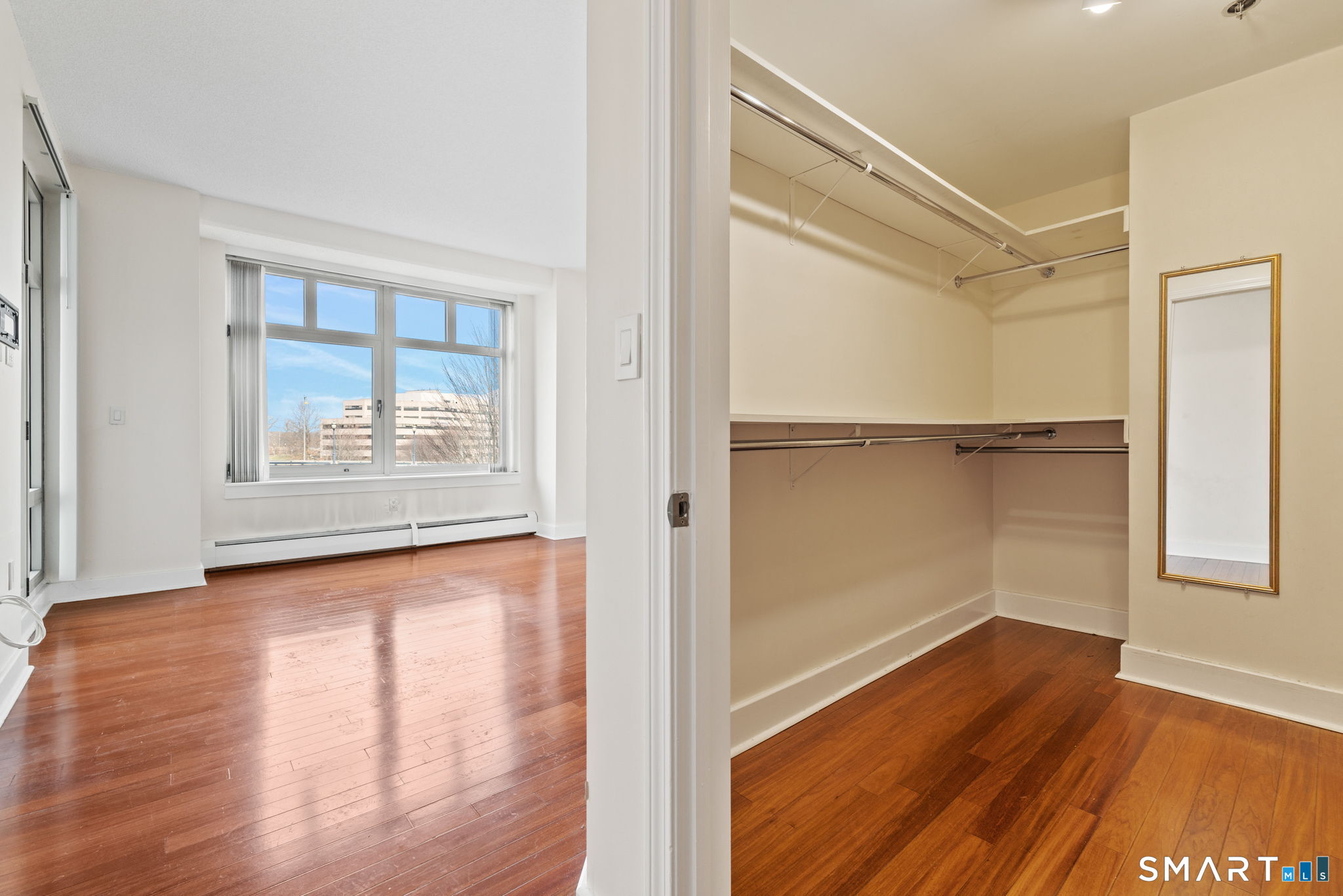 235 East River Drive APT 203