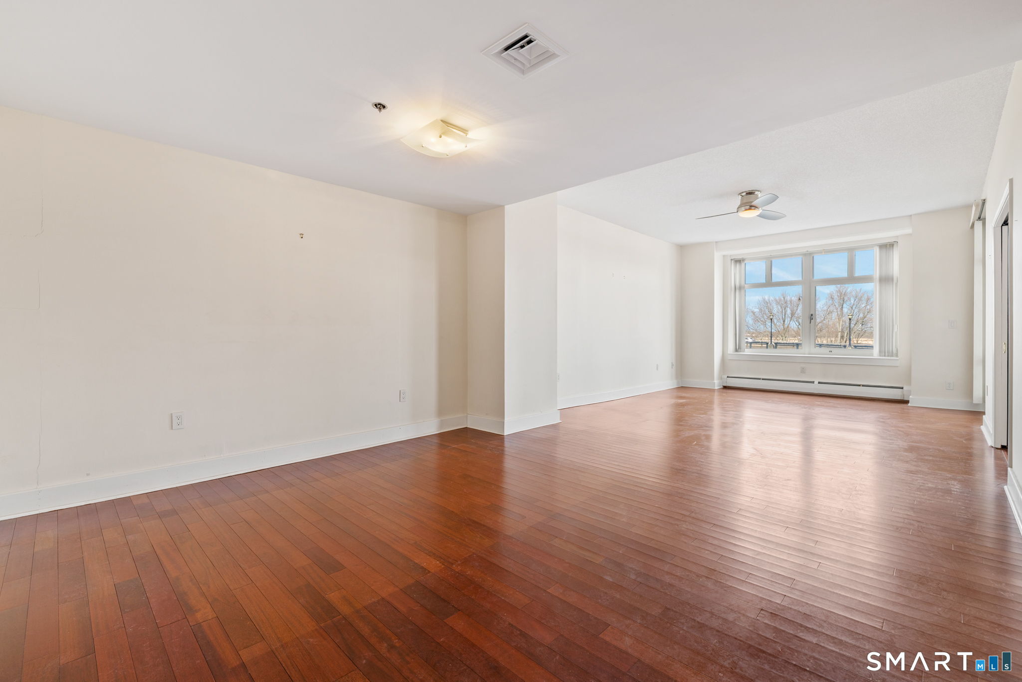 235 East River Drive APT 203