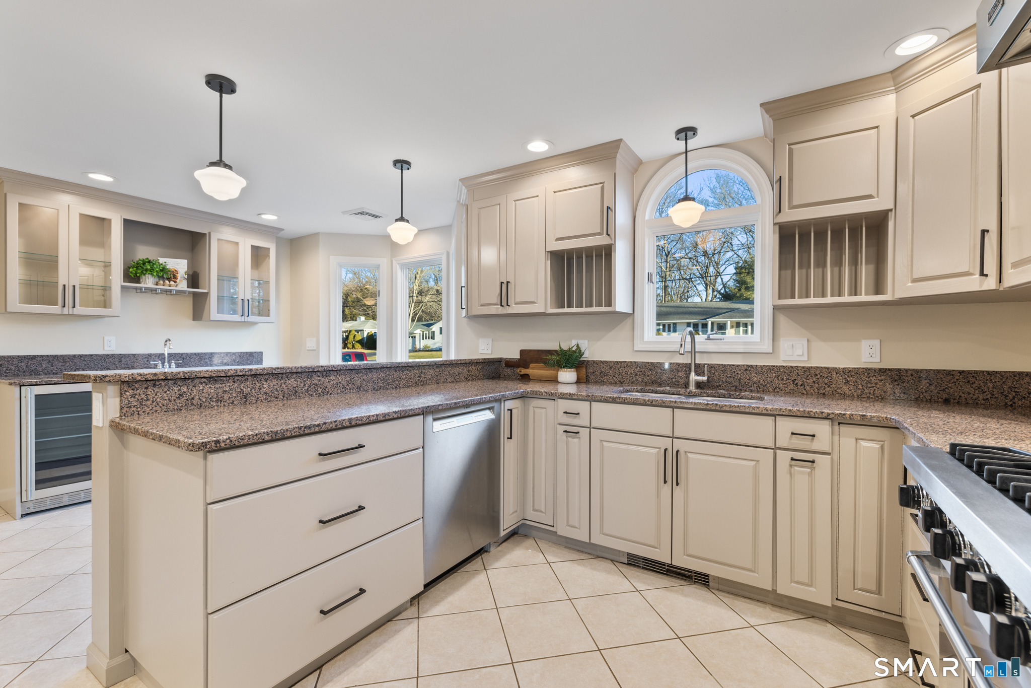 100 Lynwood Dr Extension