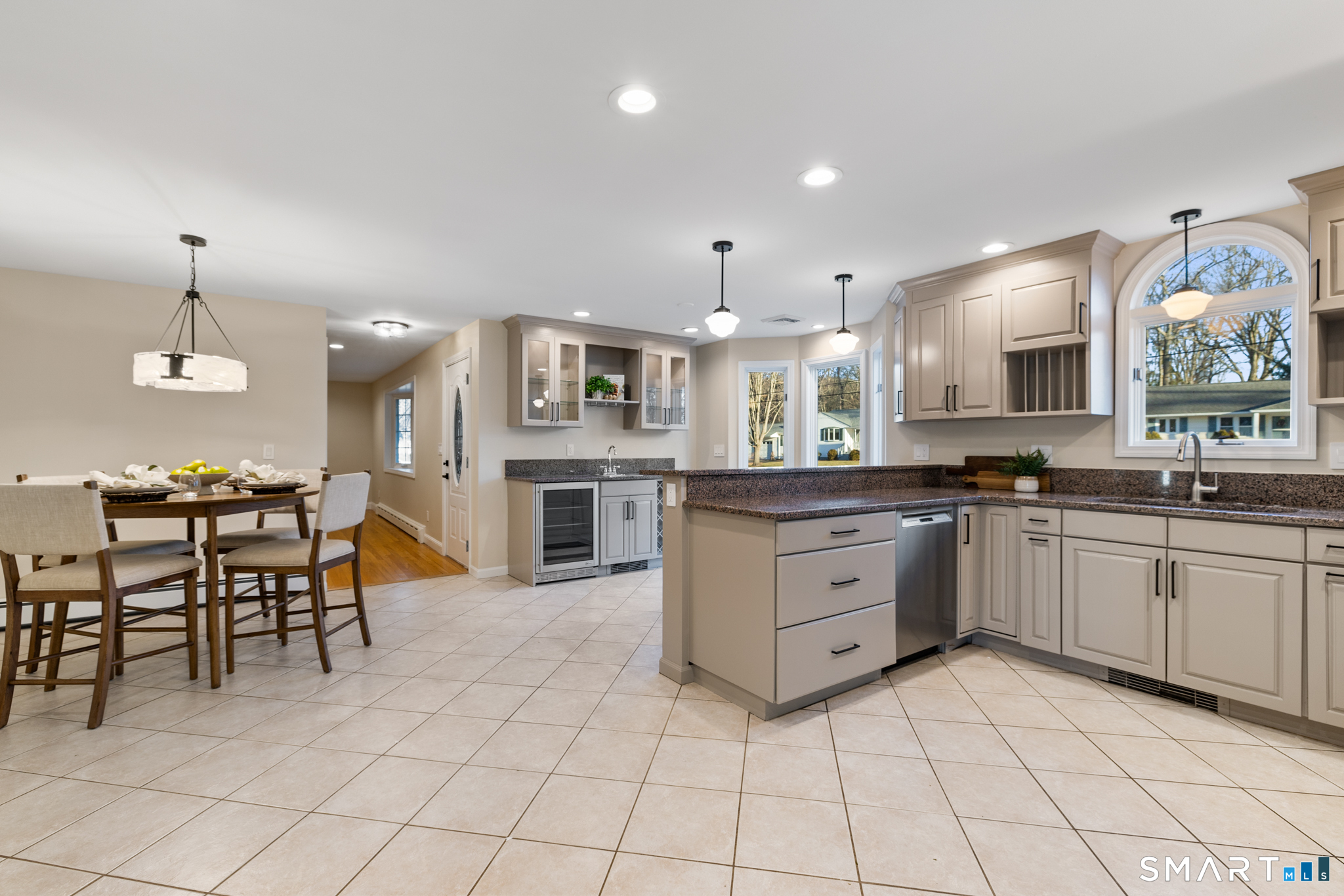 100 Lynwood Dr Extension