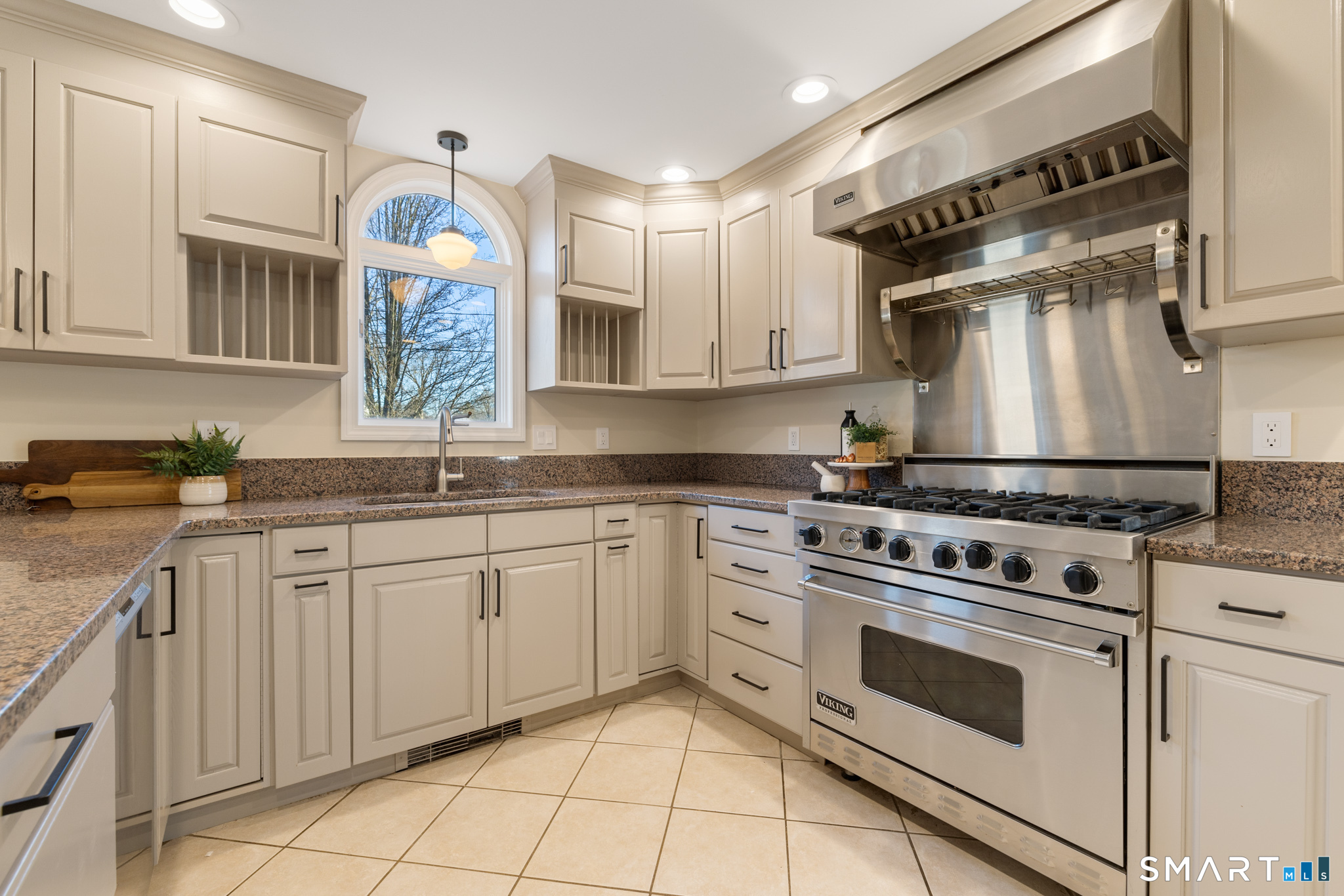 100 Lynwood Dr Extension