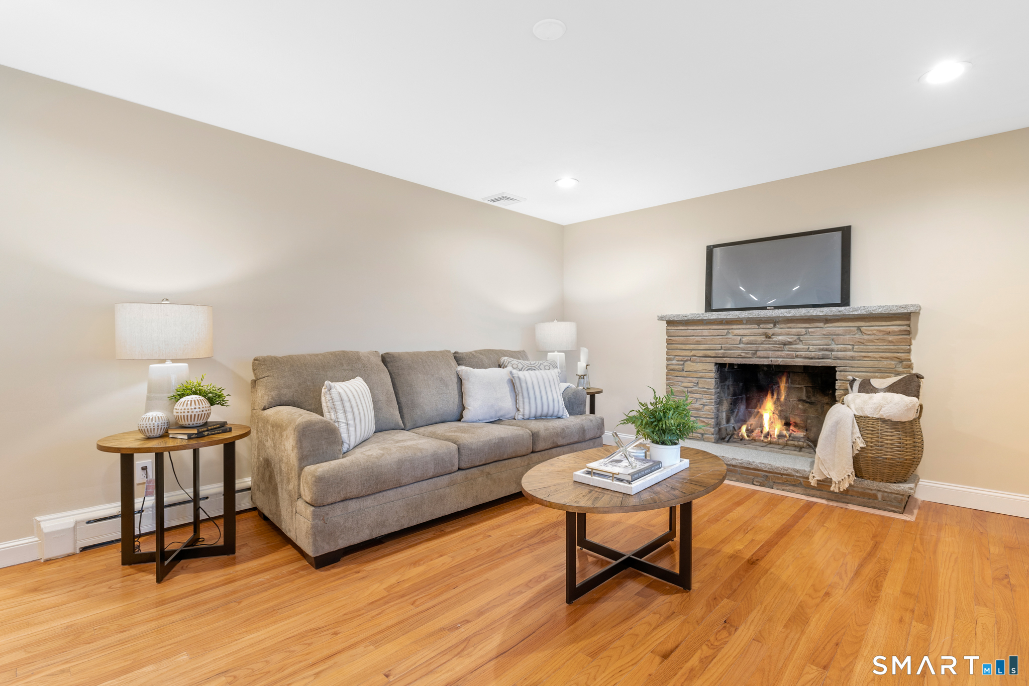 100 Lynwood Dr Extension