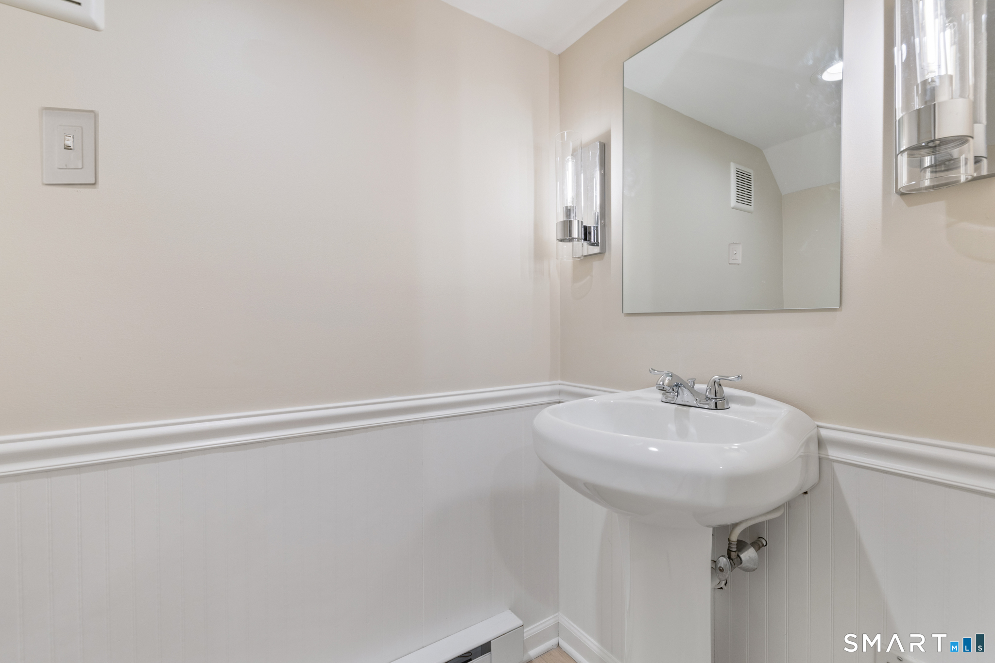 100 Lynwood Dr Extension