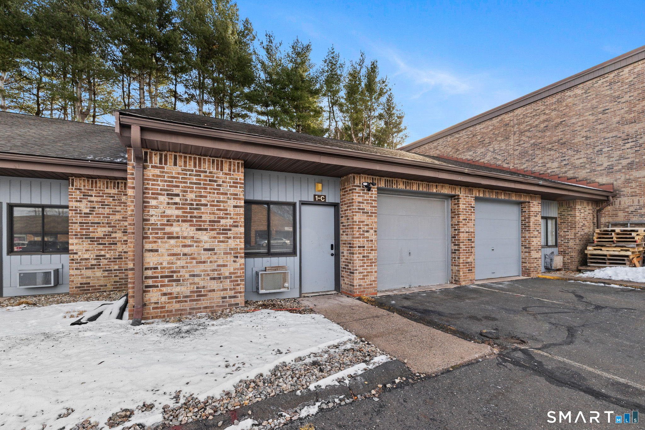 400 Chapel Road STE 1C