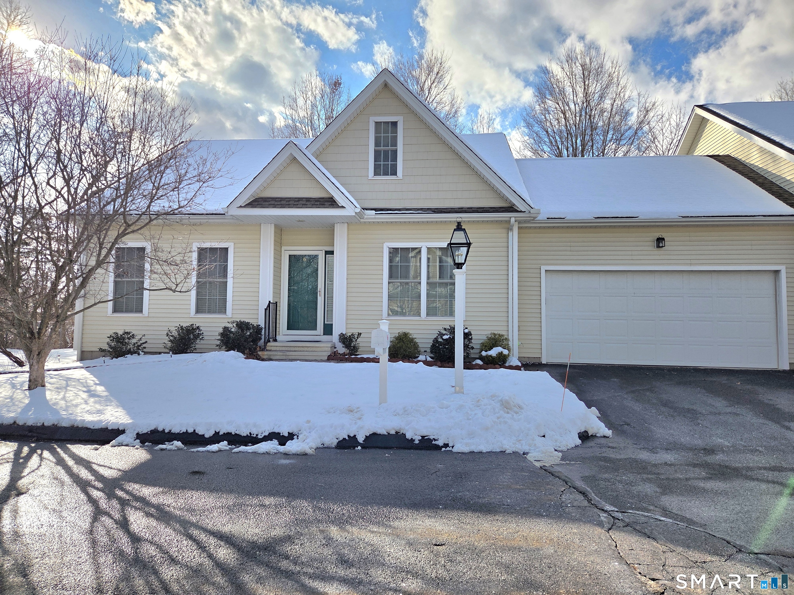 6 Whitman Lane 6