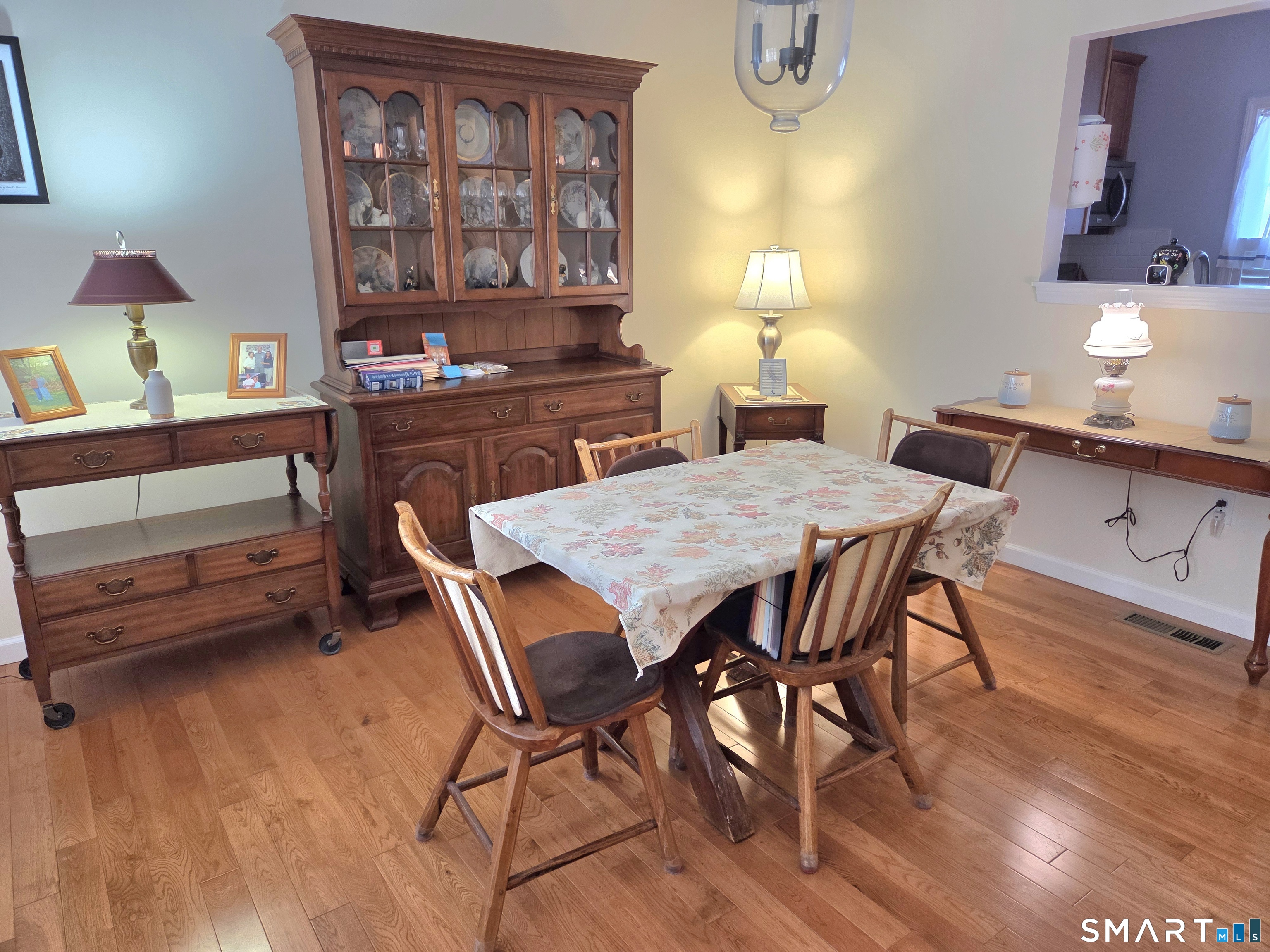 6 Whitman Lane 6