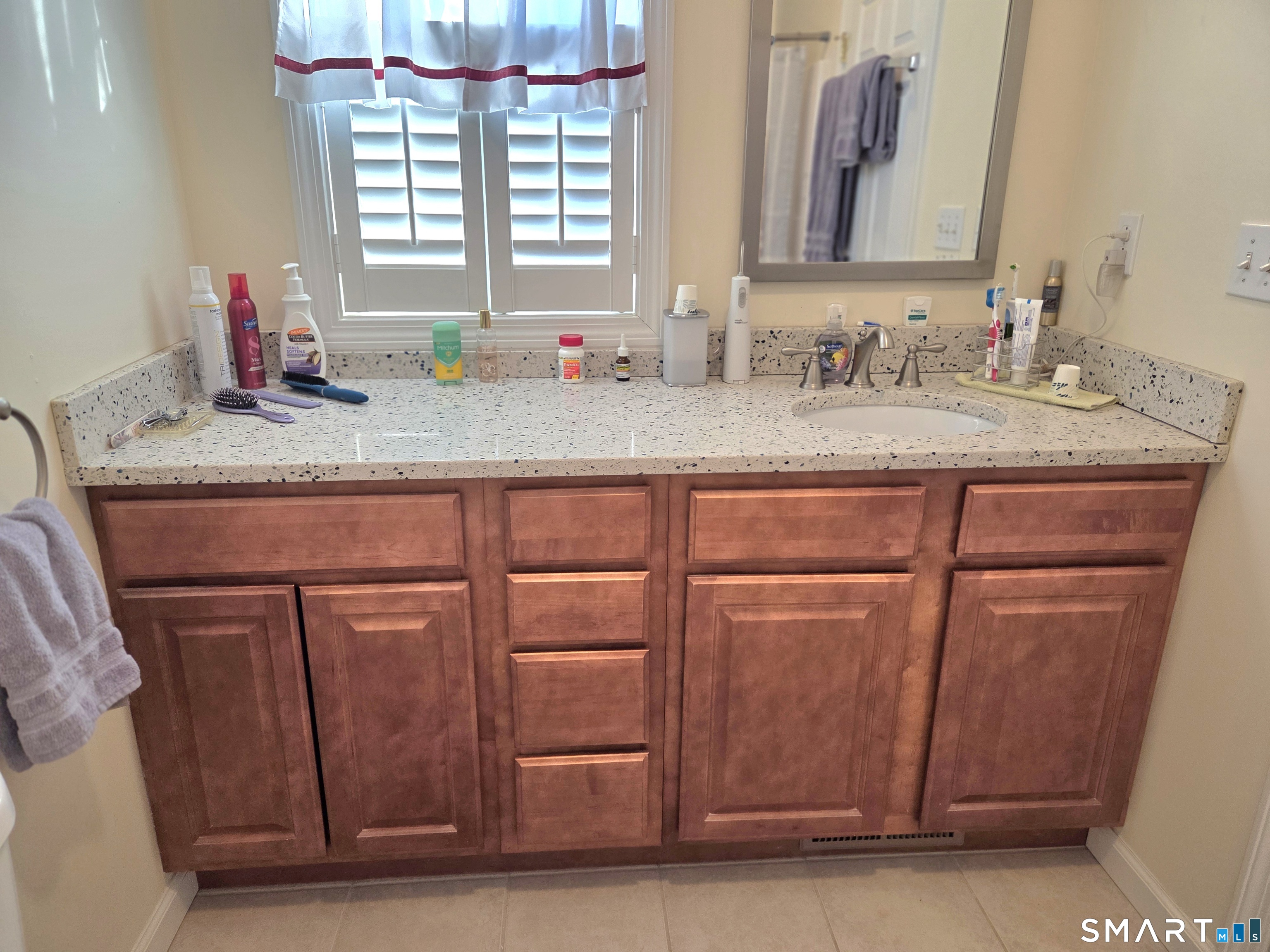 6 Whitman Lane 6