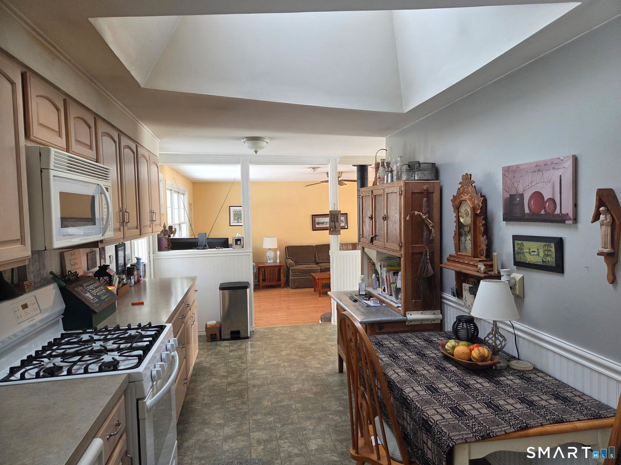192 Scantic Meadow Road