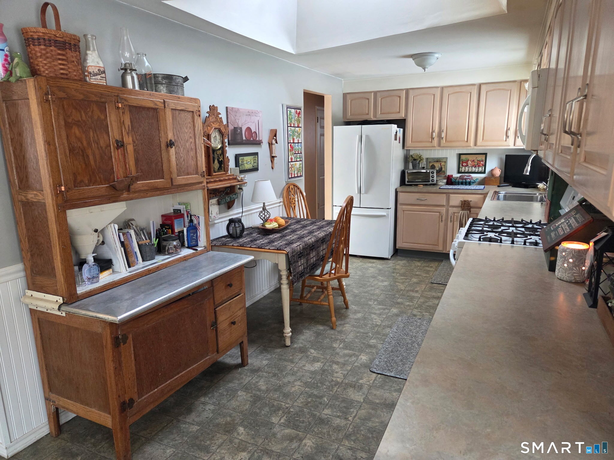 192 Scantic Meadow Road