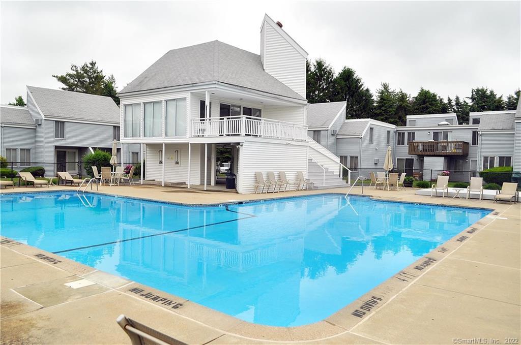 85 Cinnamon Springs 85