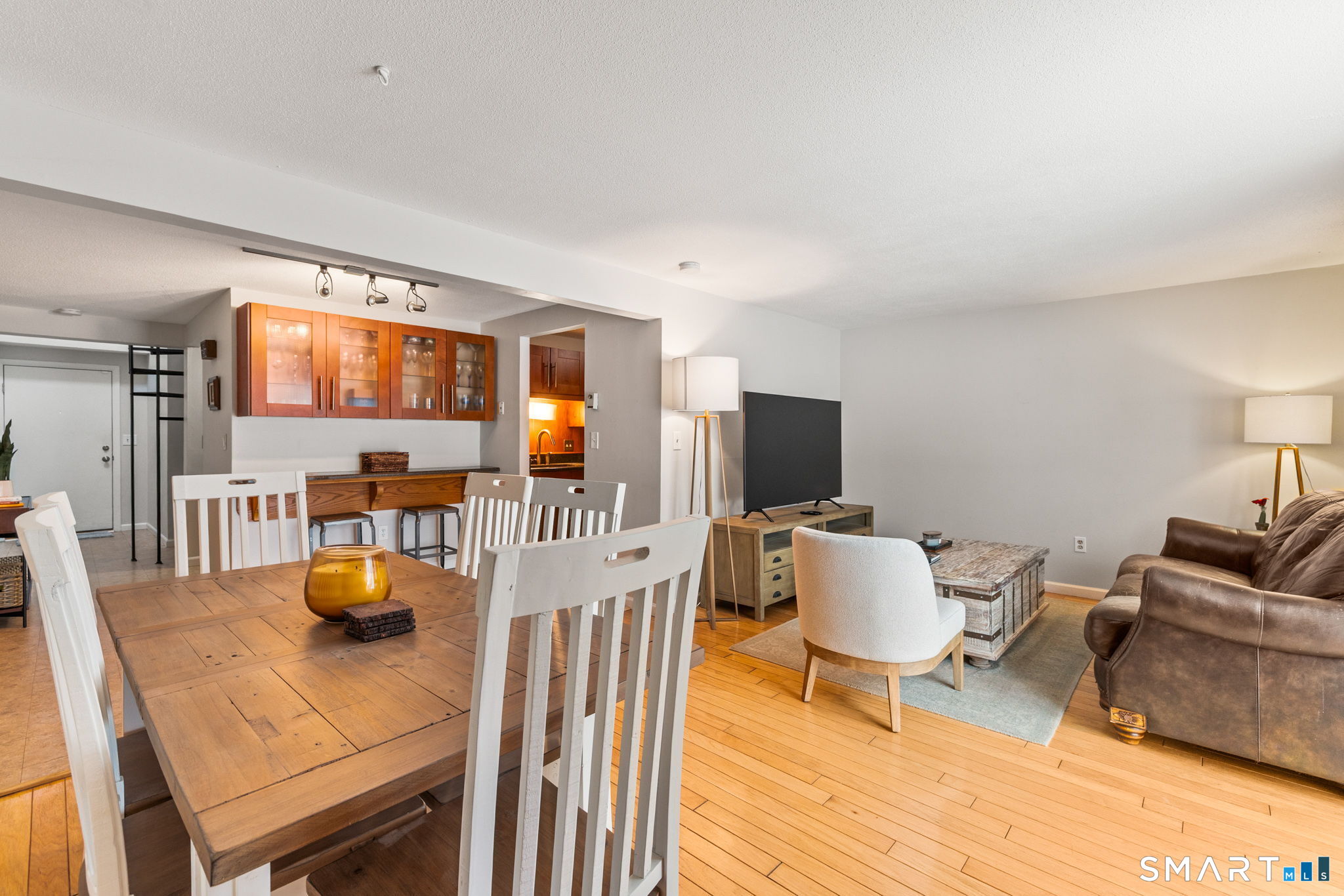 85 Cinnamon Springs 85