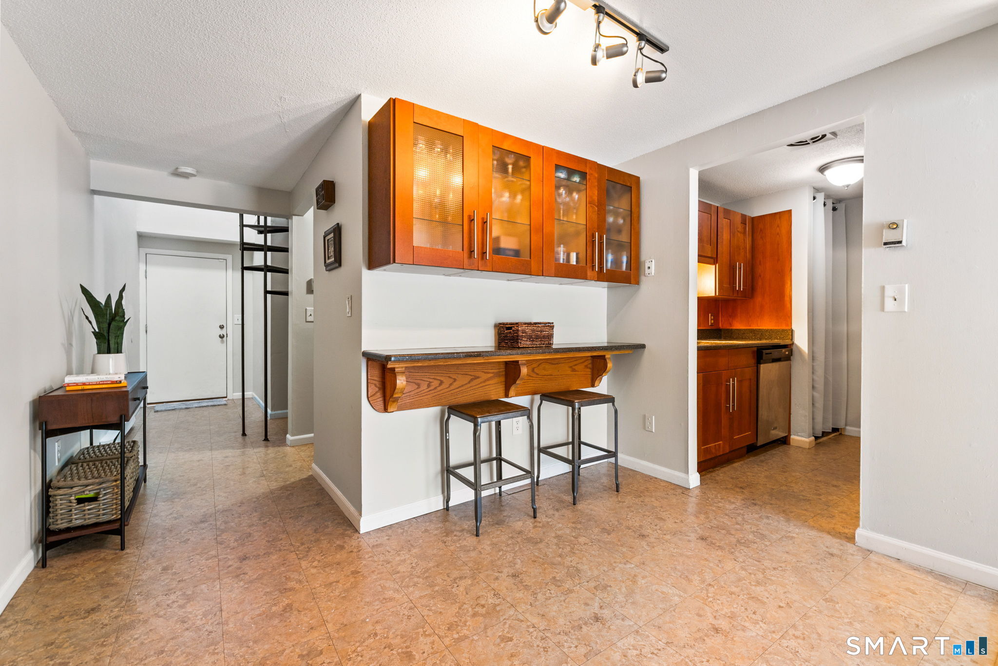 85 Cinnamon Springs 85