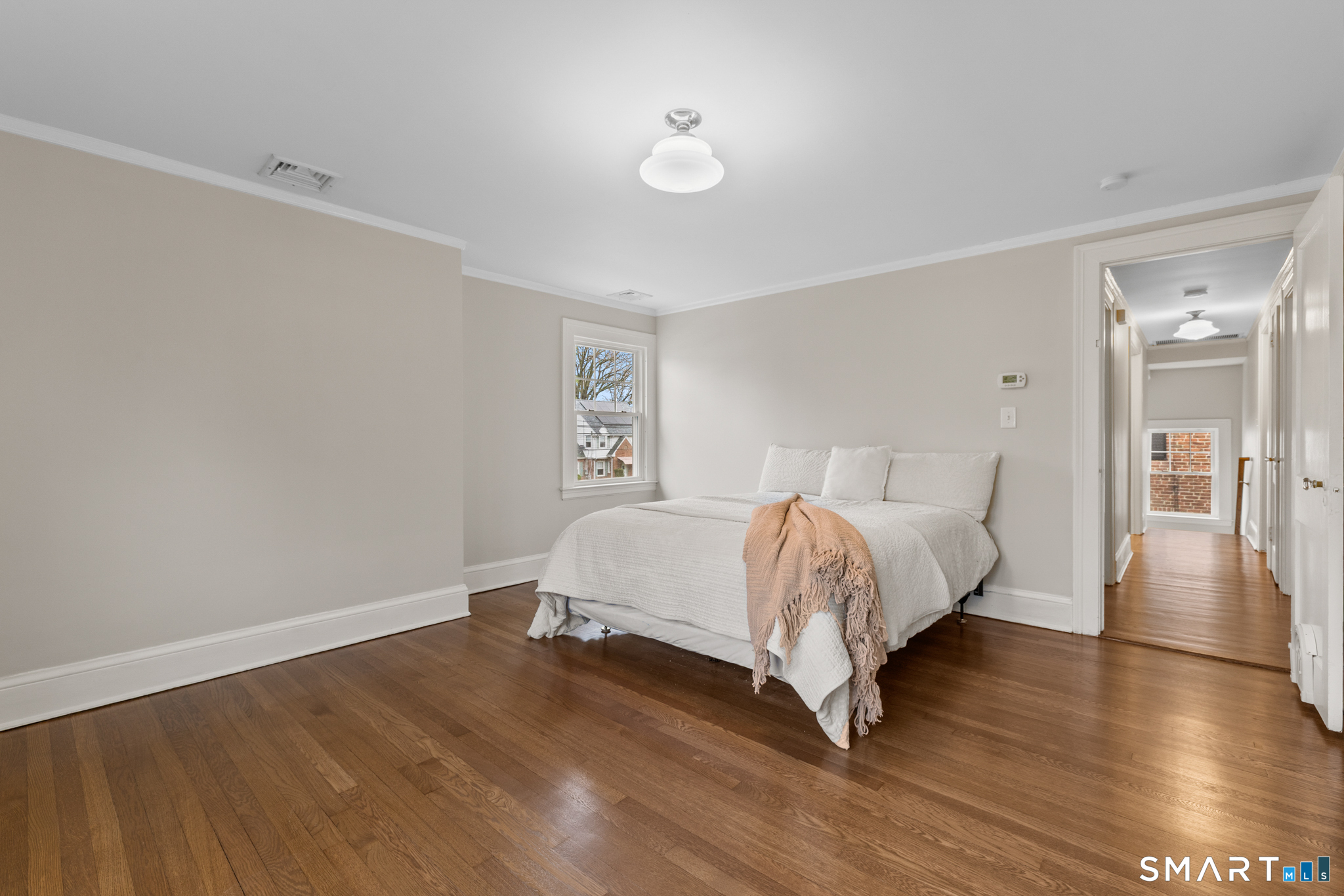37 Ellsworth Road