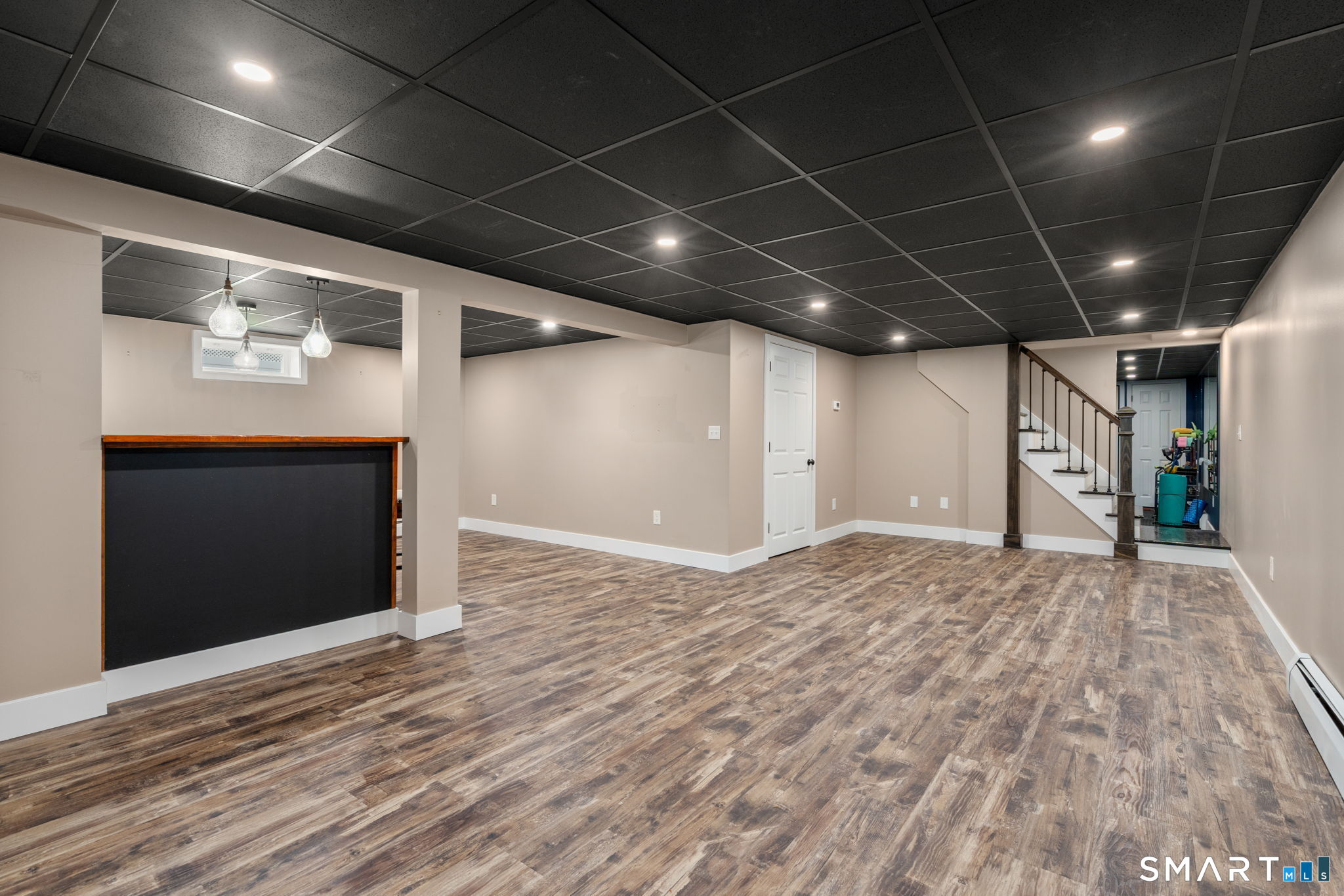9 Gray Road