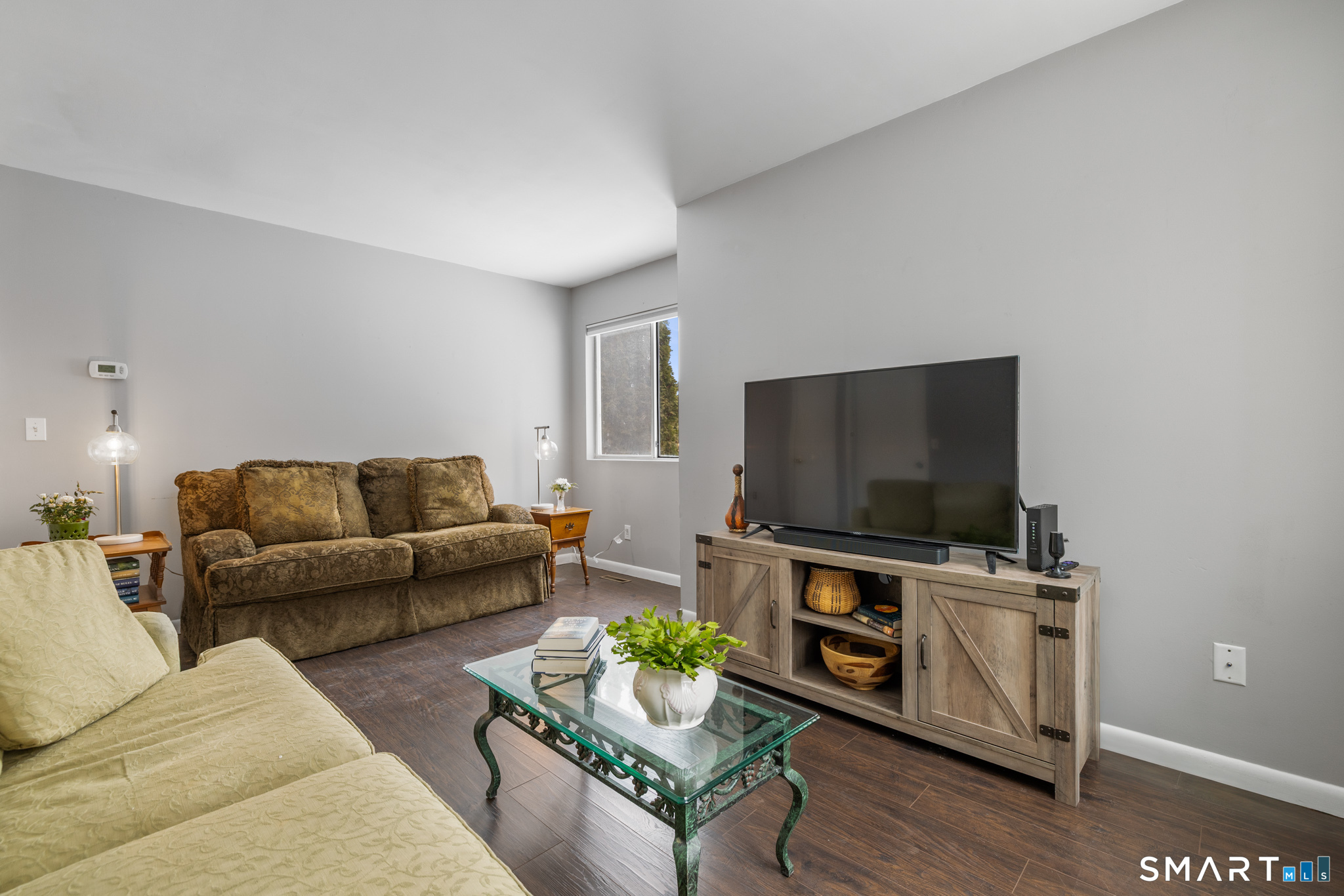 80 Country Lane APT 20