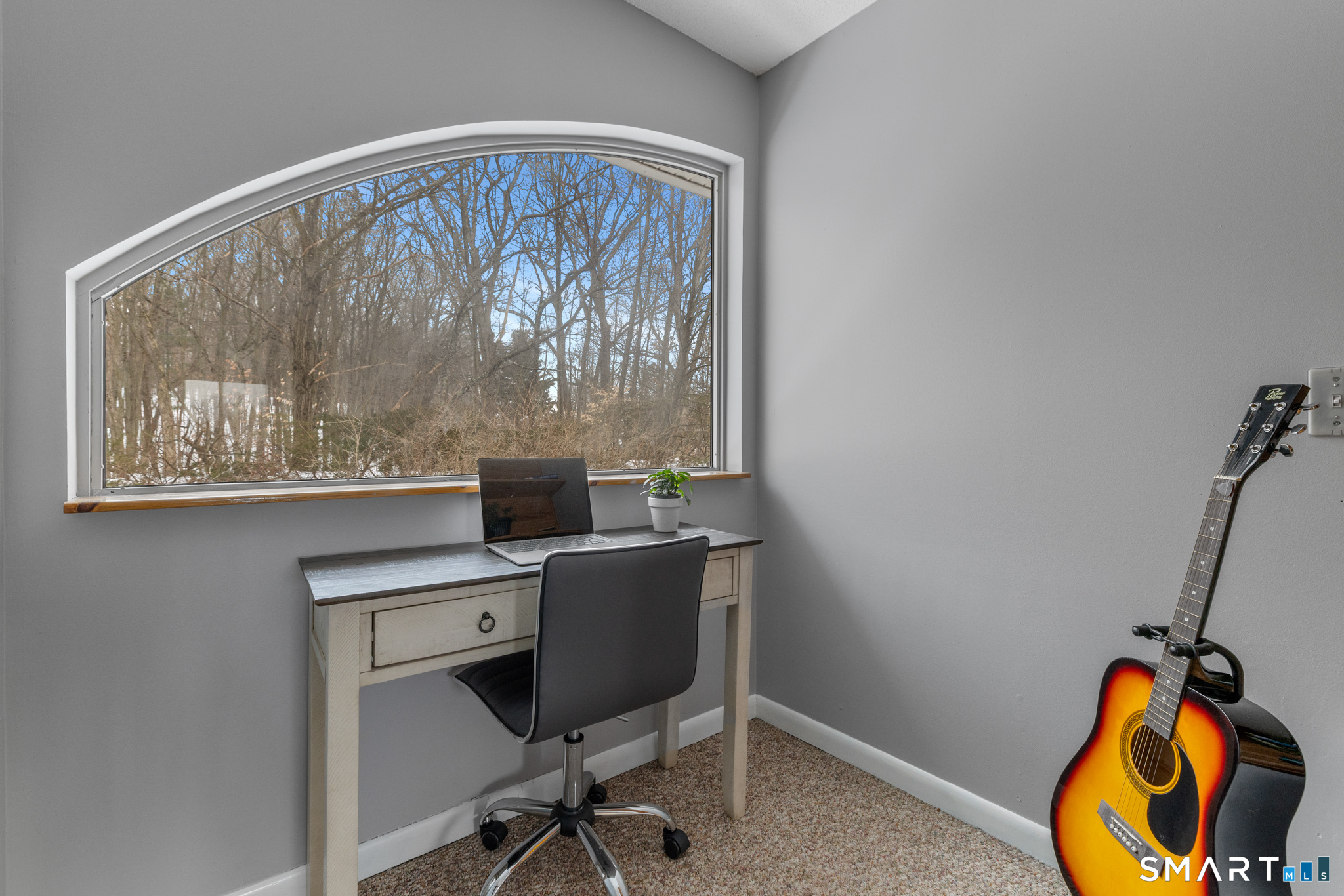 80 Country Lane APT 20