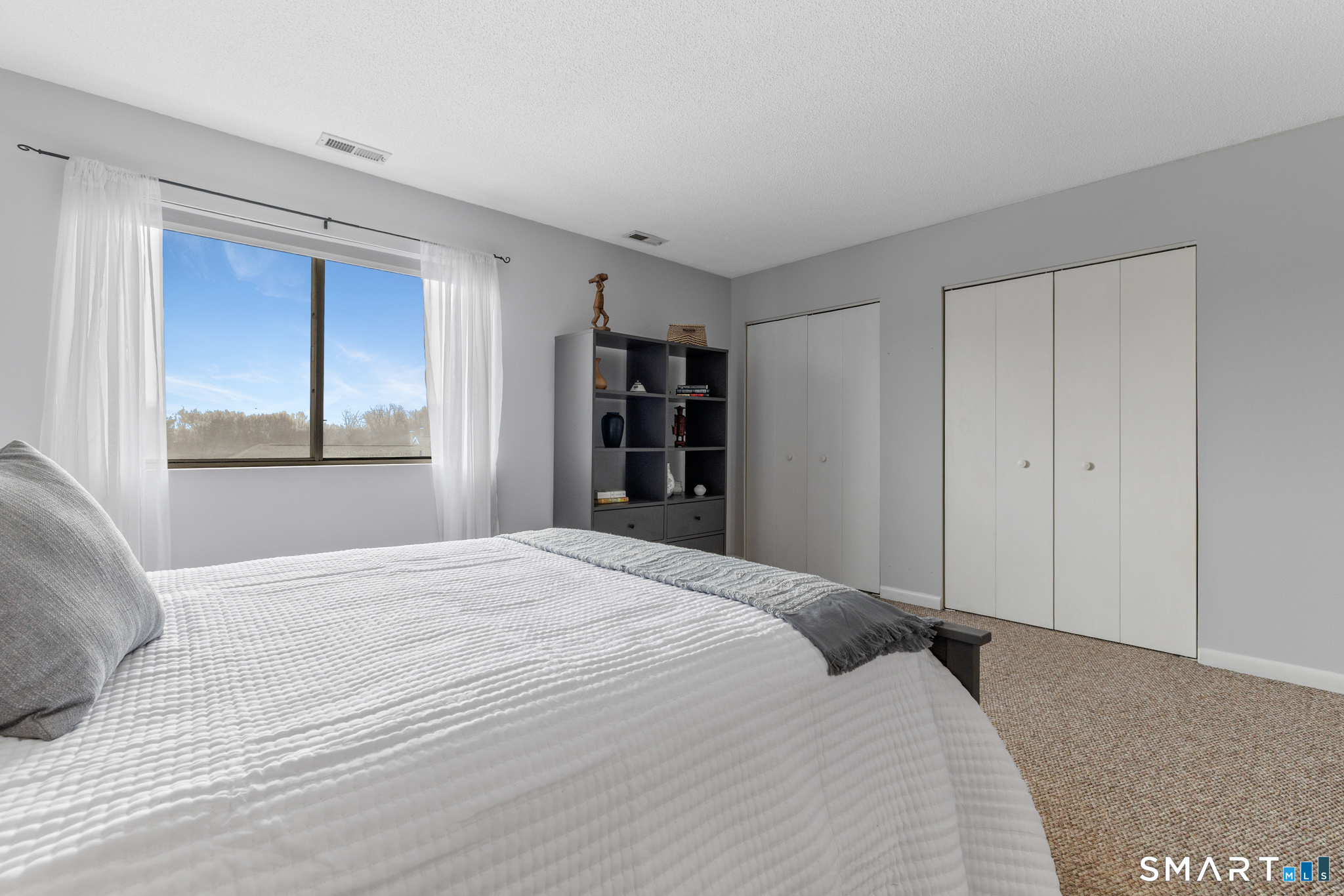 80 Country Lane APT 20