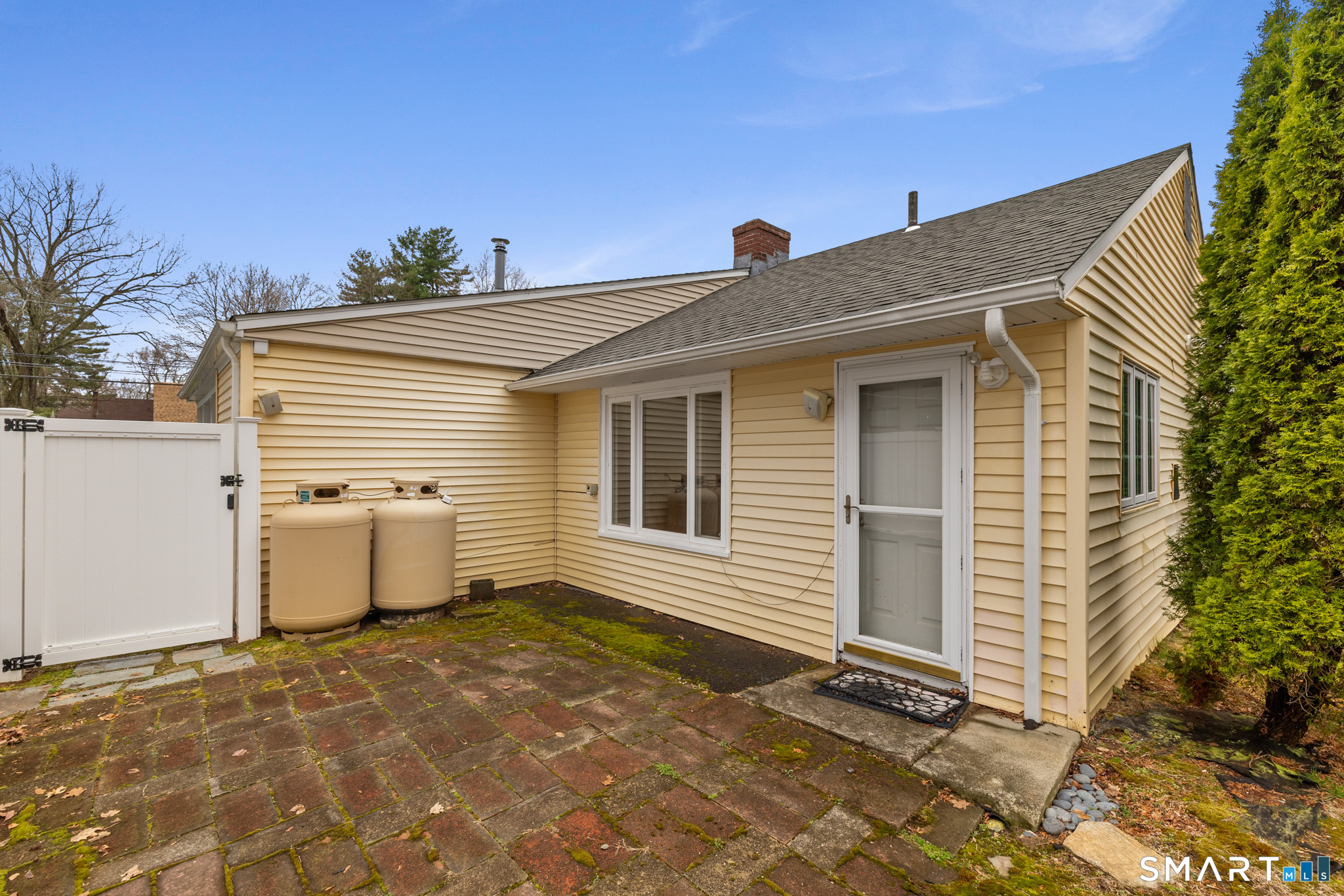 48 Burke Street