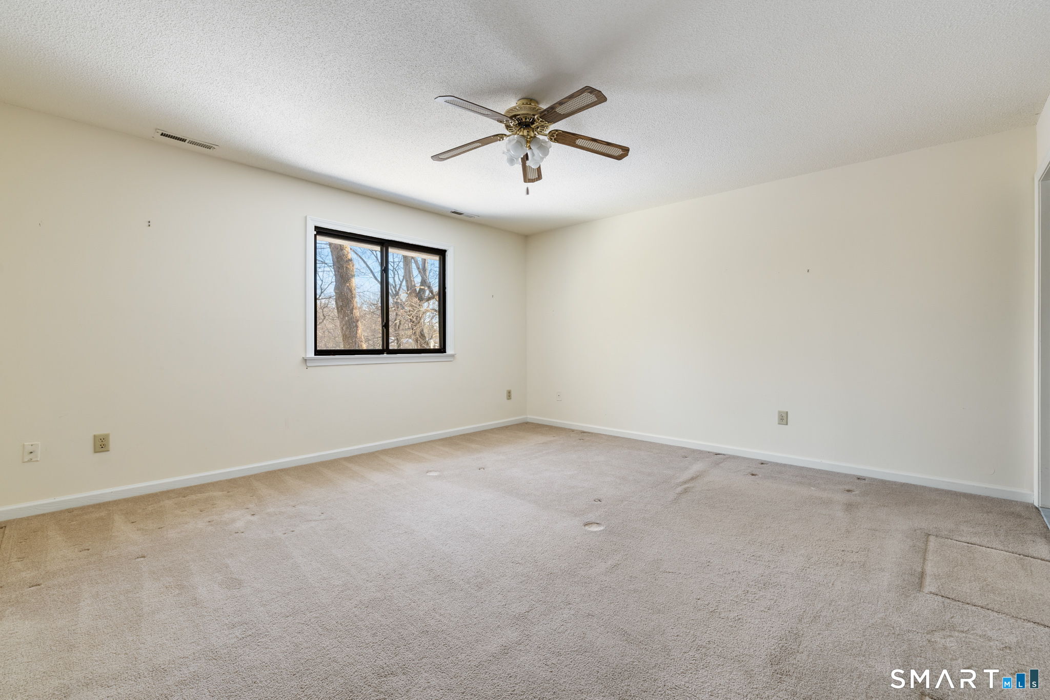 2702 Mill Pond Drive 2702