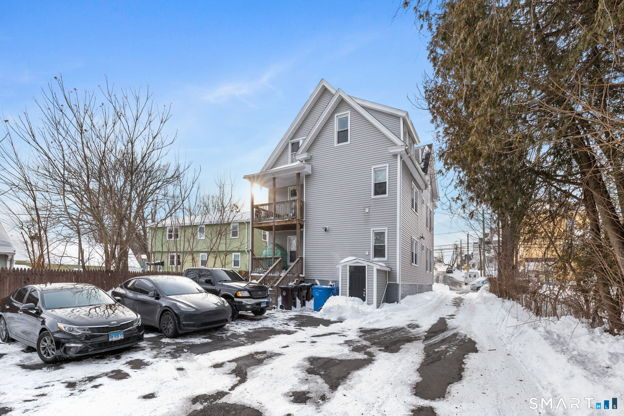 547 East Street