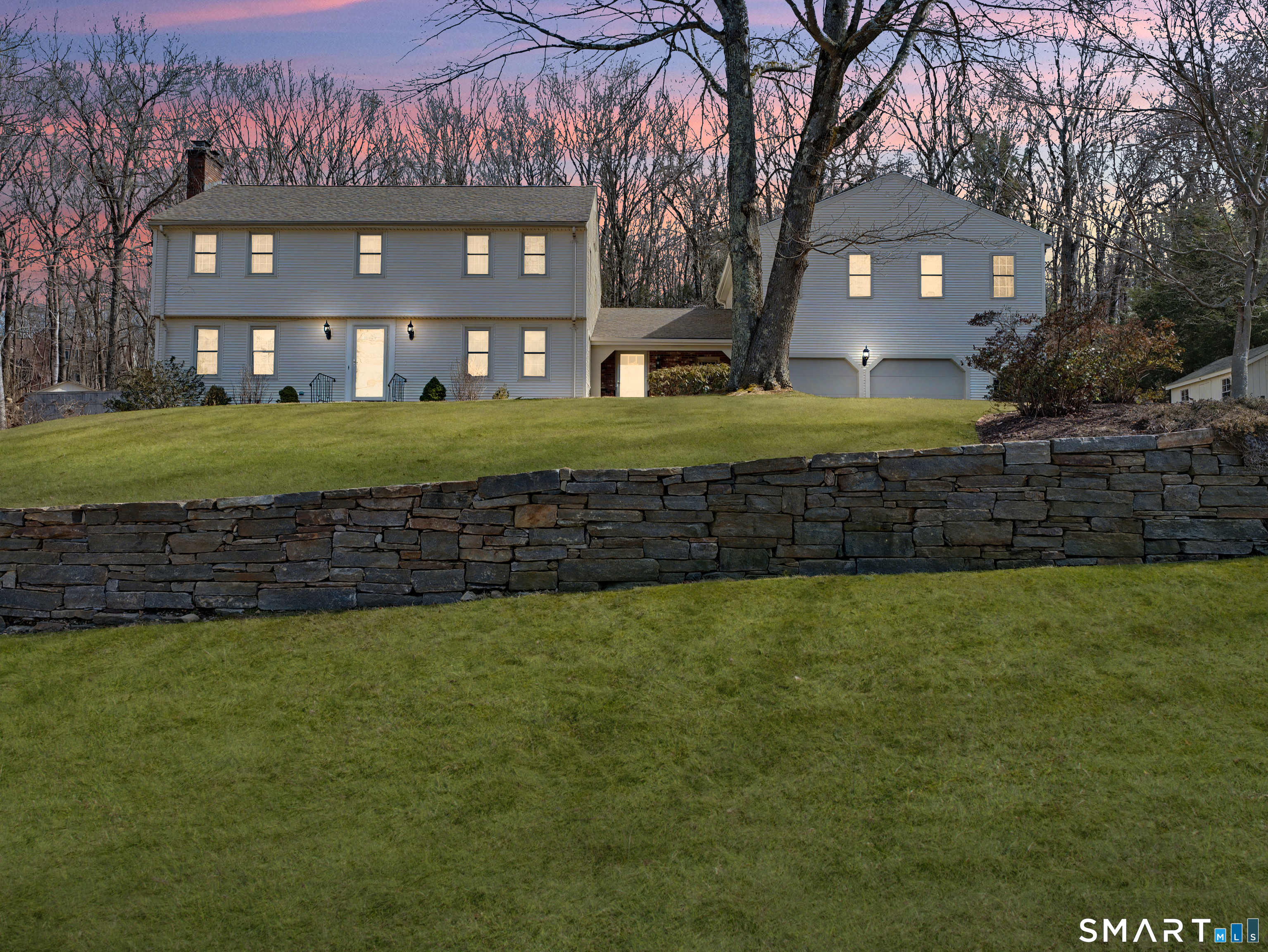 34 Tunxis Trail