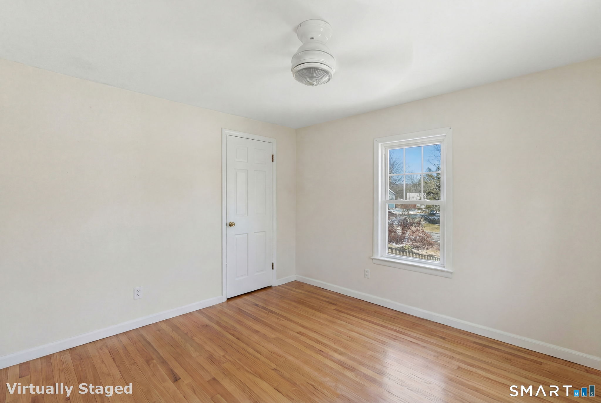 687 East Street South