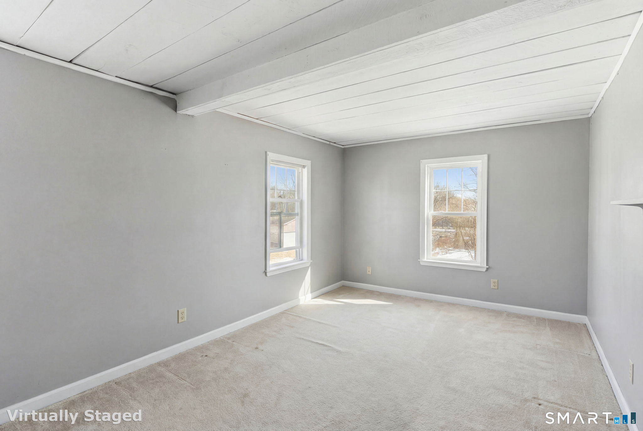 687 East Street South