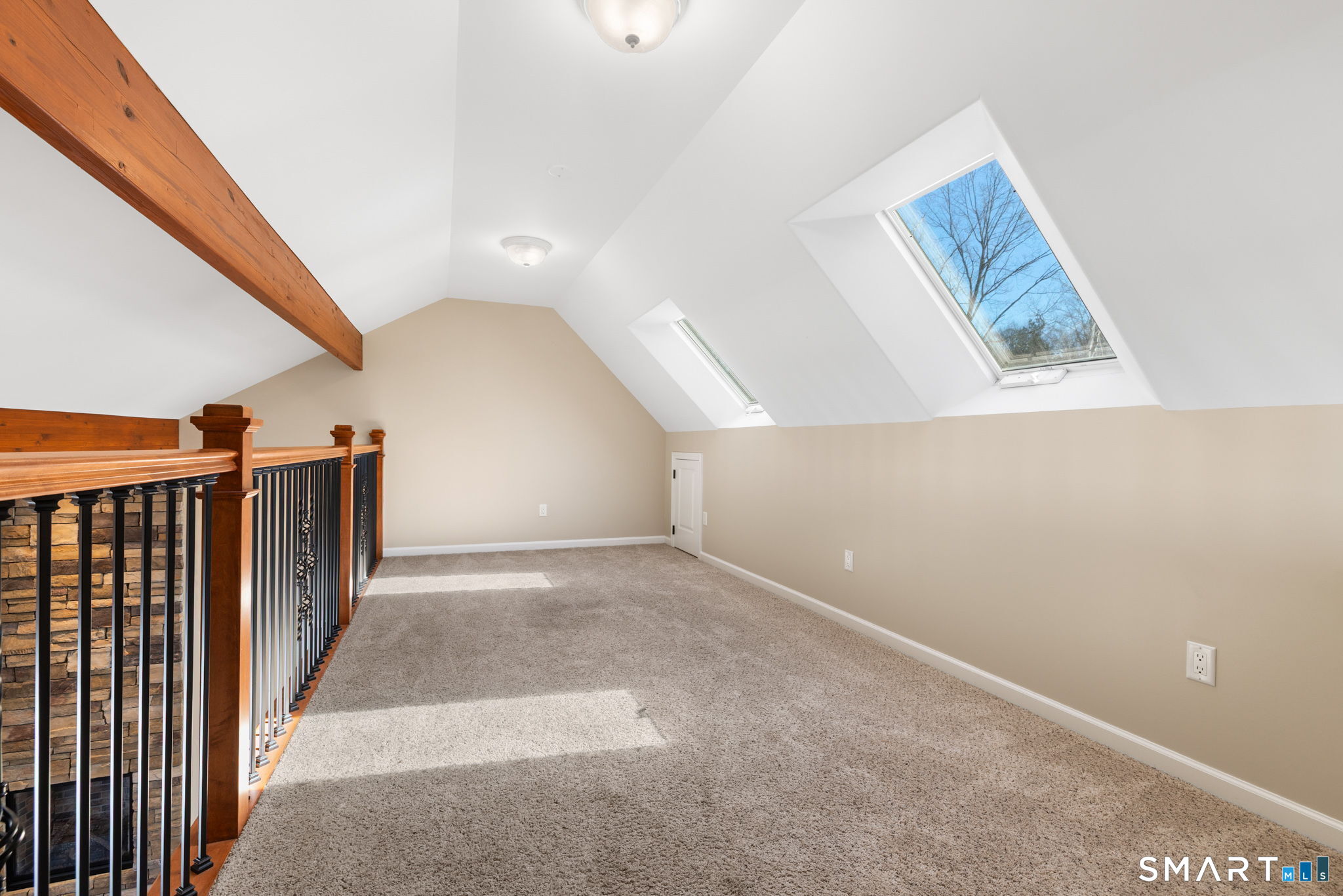 5 Sunningdale Lane