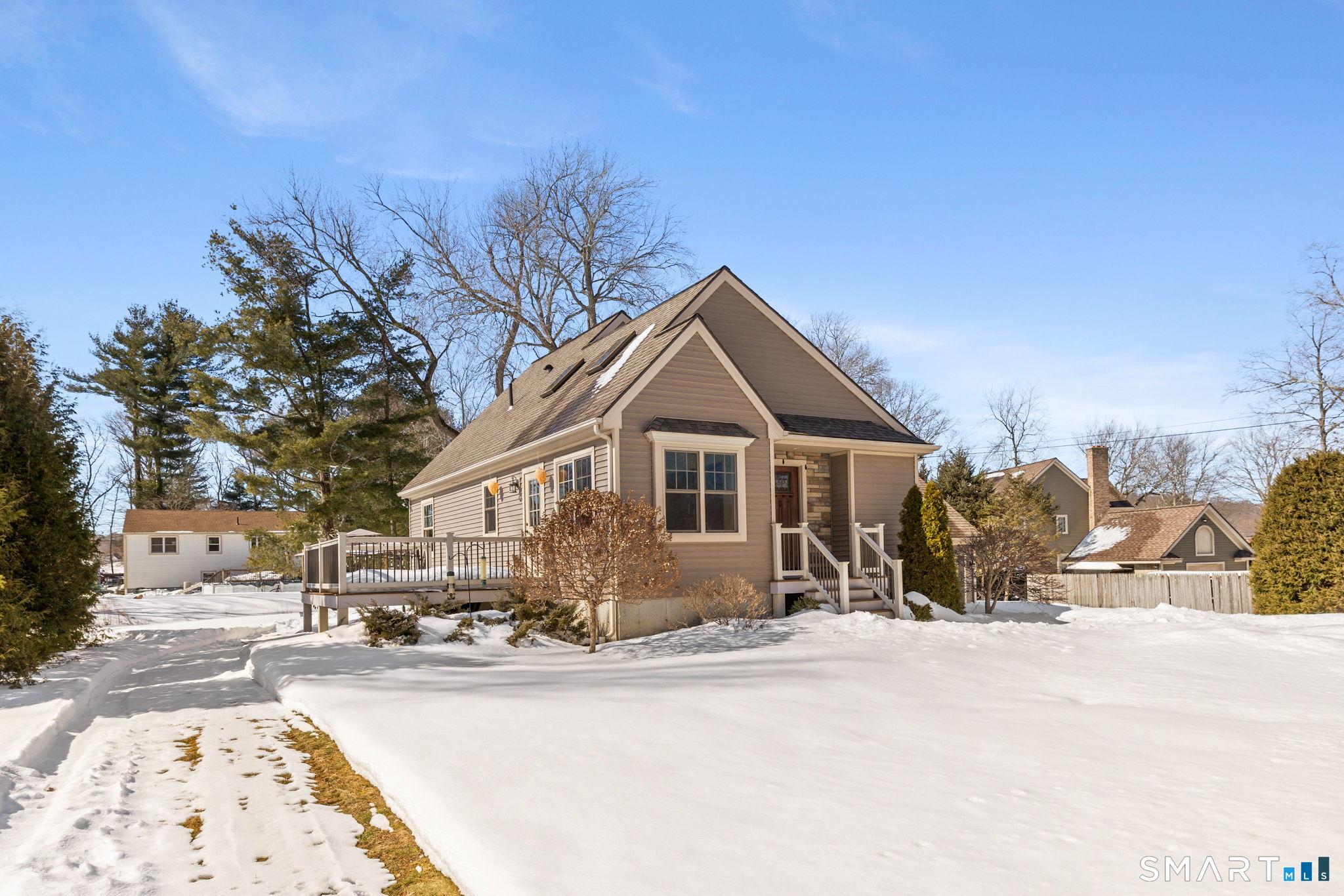 5 Sunningdale Lane