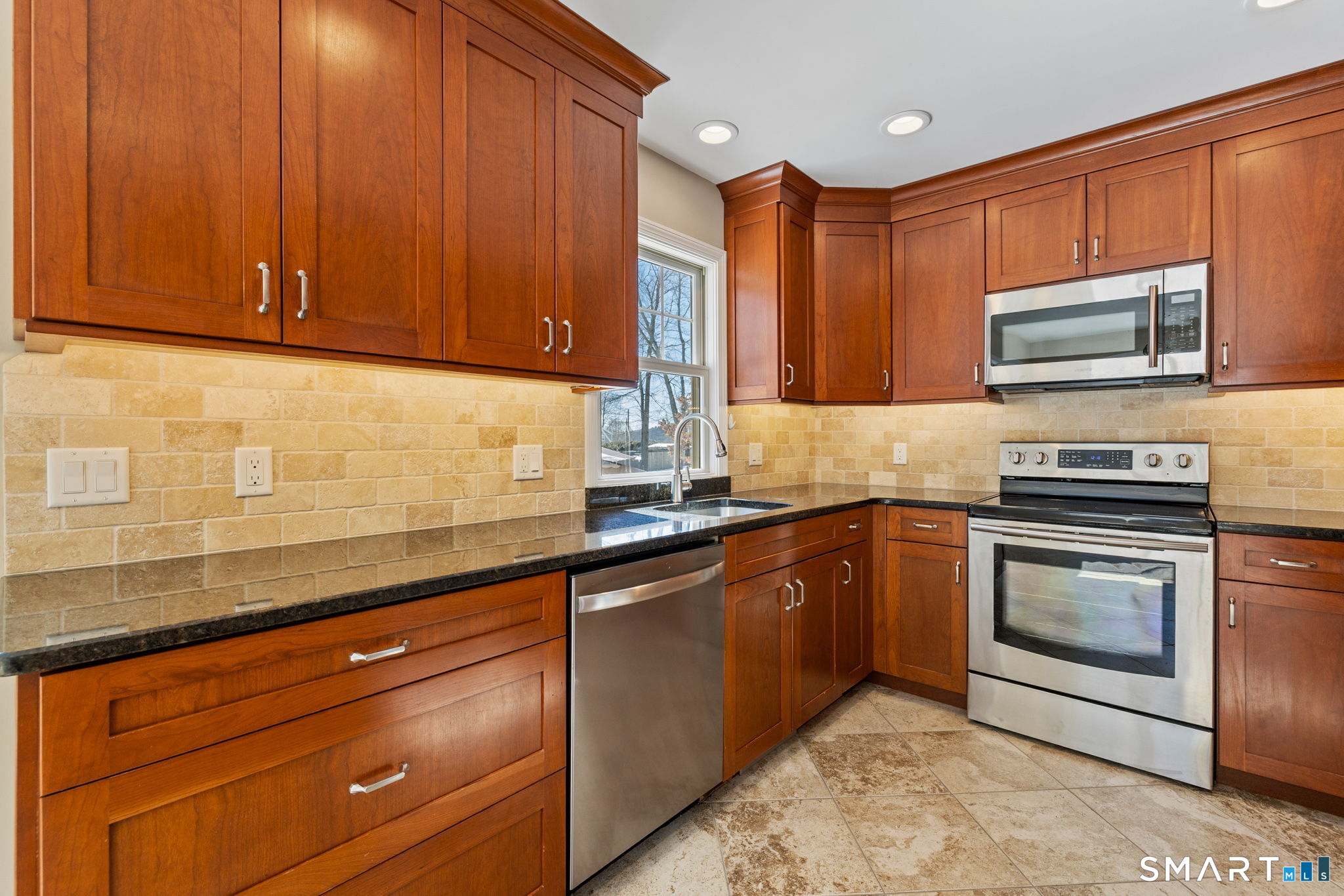 5 Sunningdale Lane