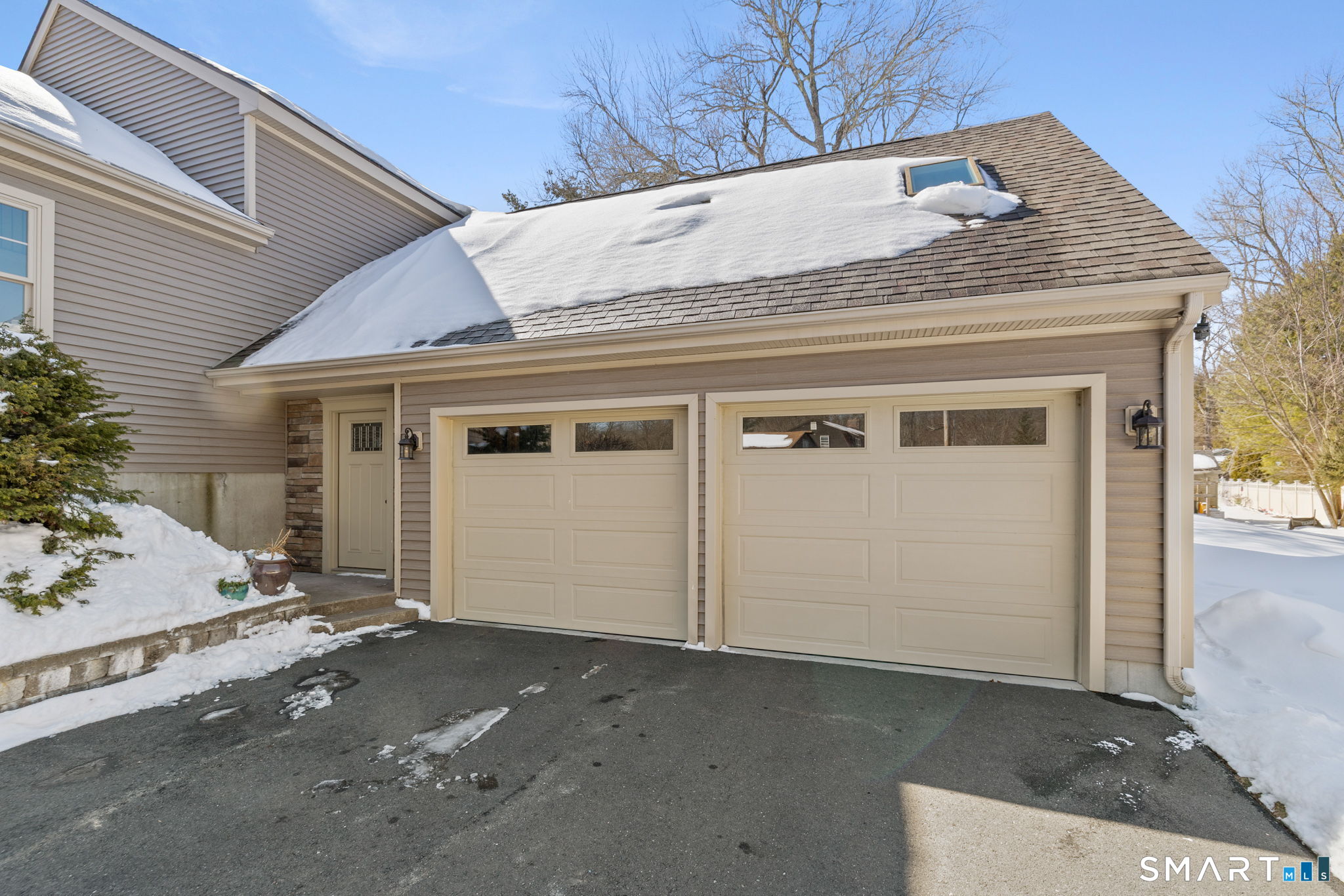 5 Sunningdale Lane