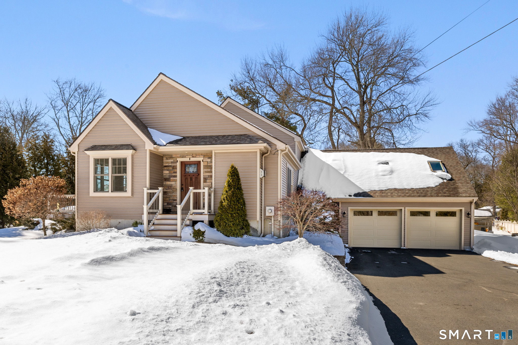 5 Sunningdale Lane