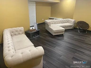 21 Field Rock Road 21