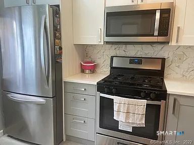 21 Field Rock Road 21