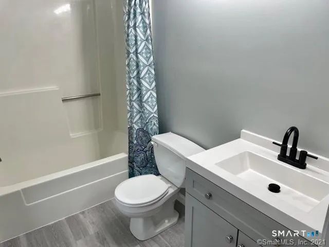 21 Field Rock Road 21