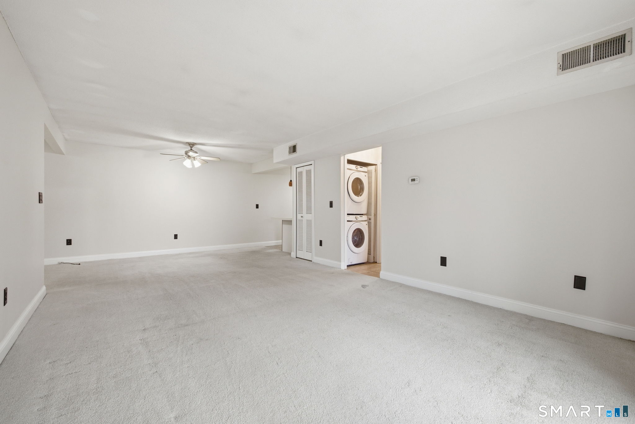 1106 Twin Circle Drive 1106