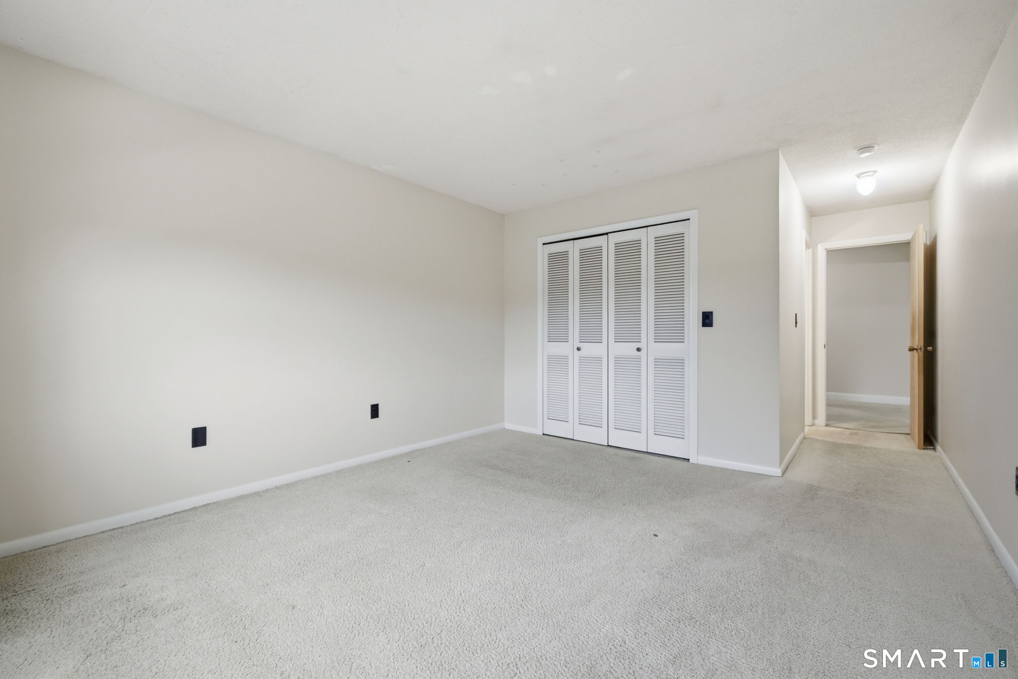 1106 Twin Circle Drive 1106