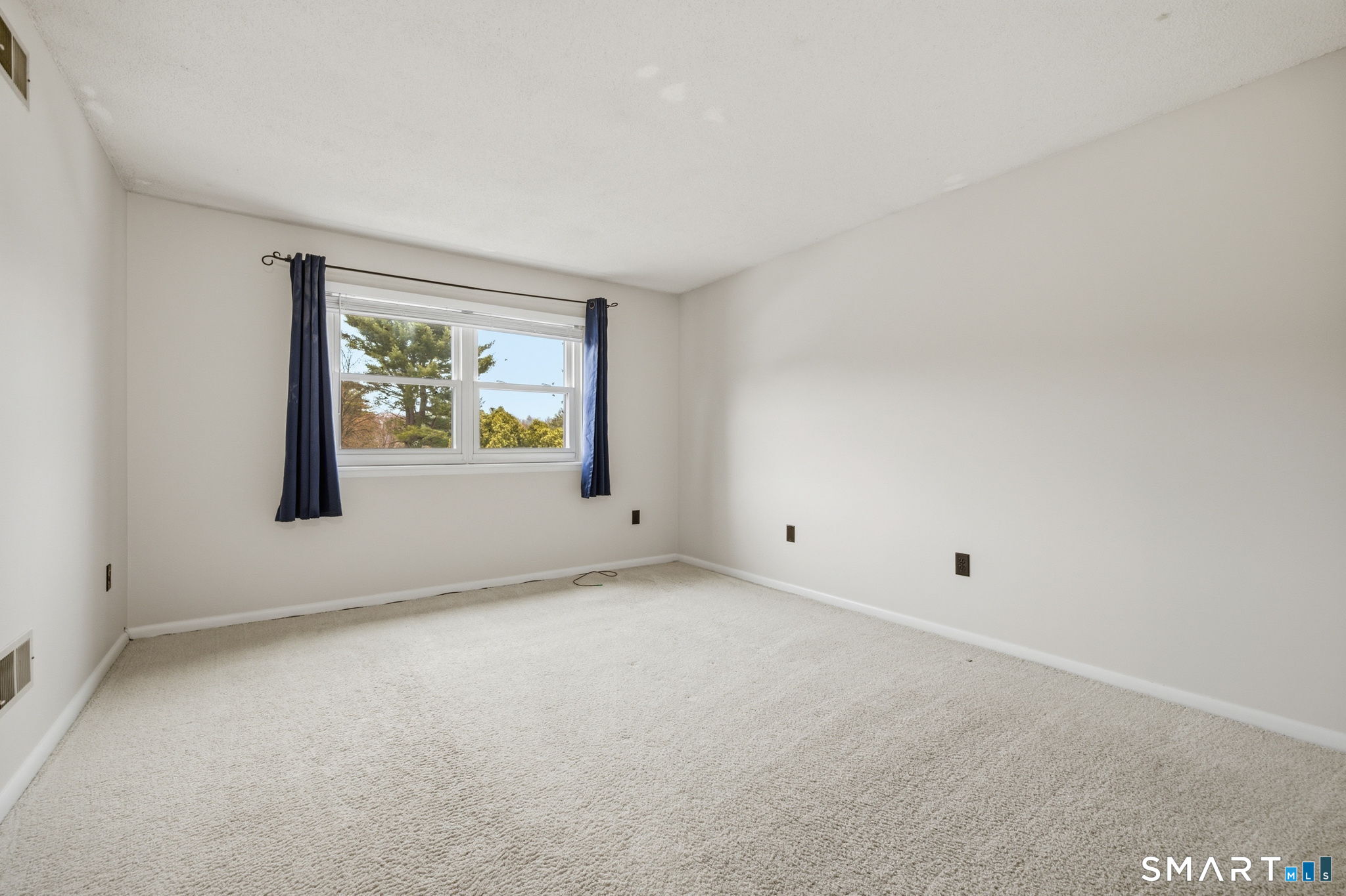 1106 Twin Circle Drive 1106