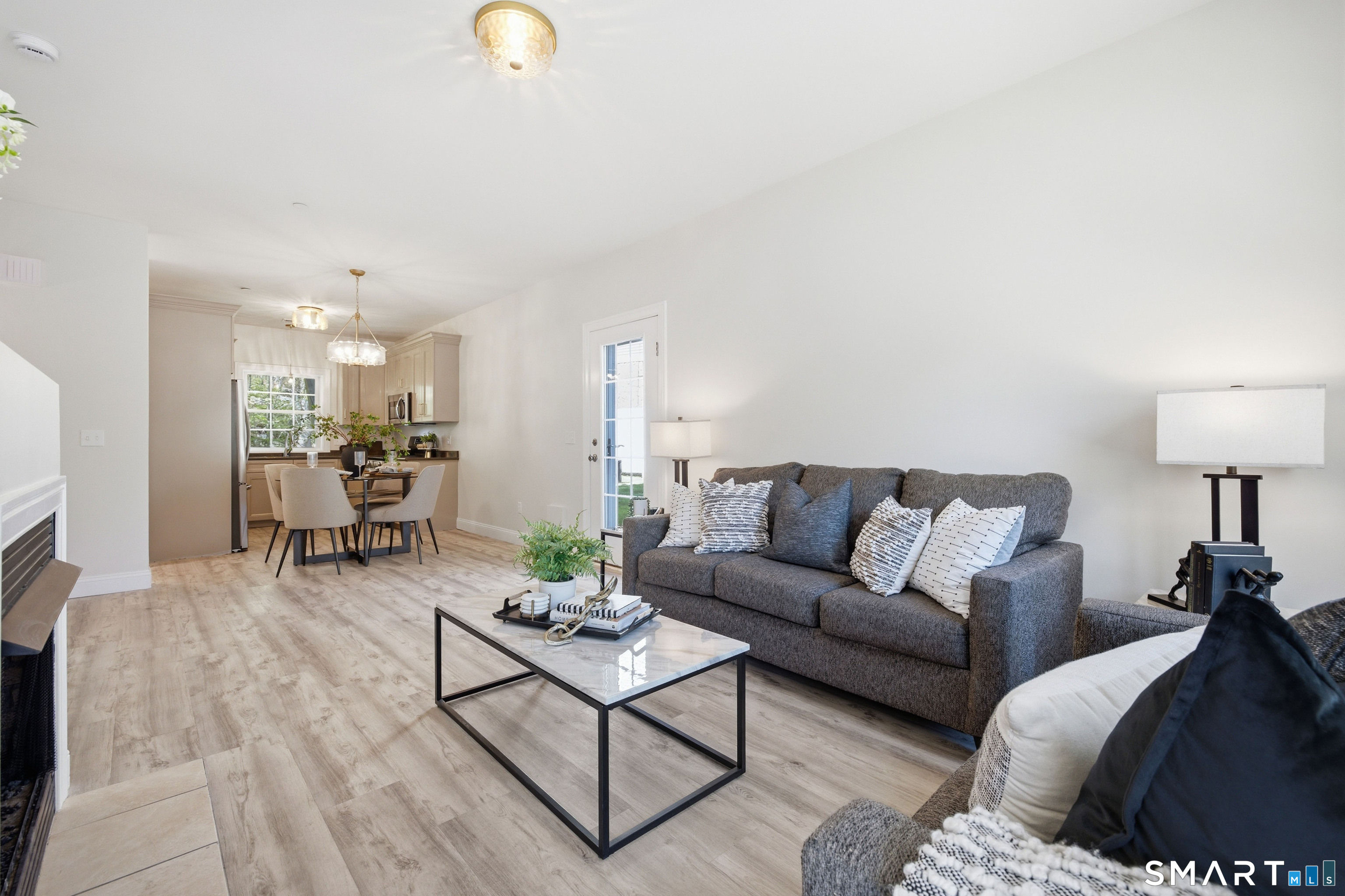 28 Armstrong Road C13
