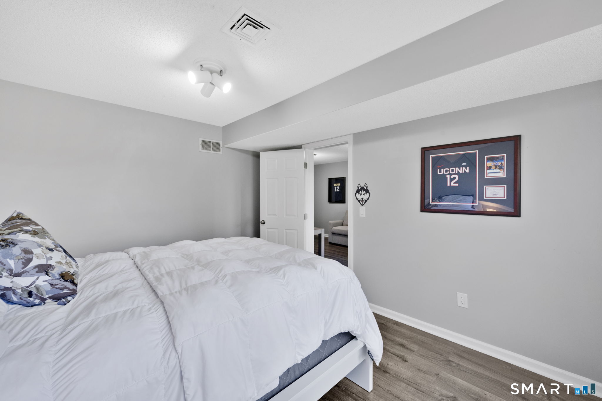 10 Depot Road 22