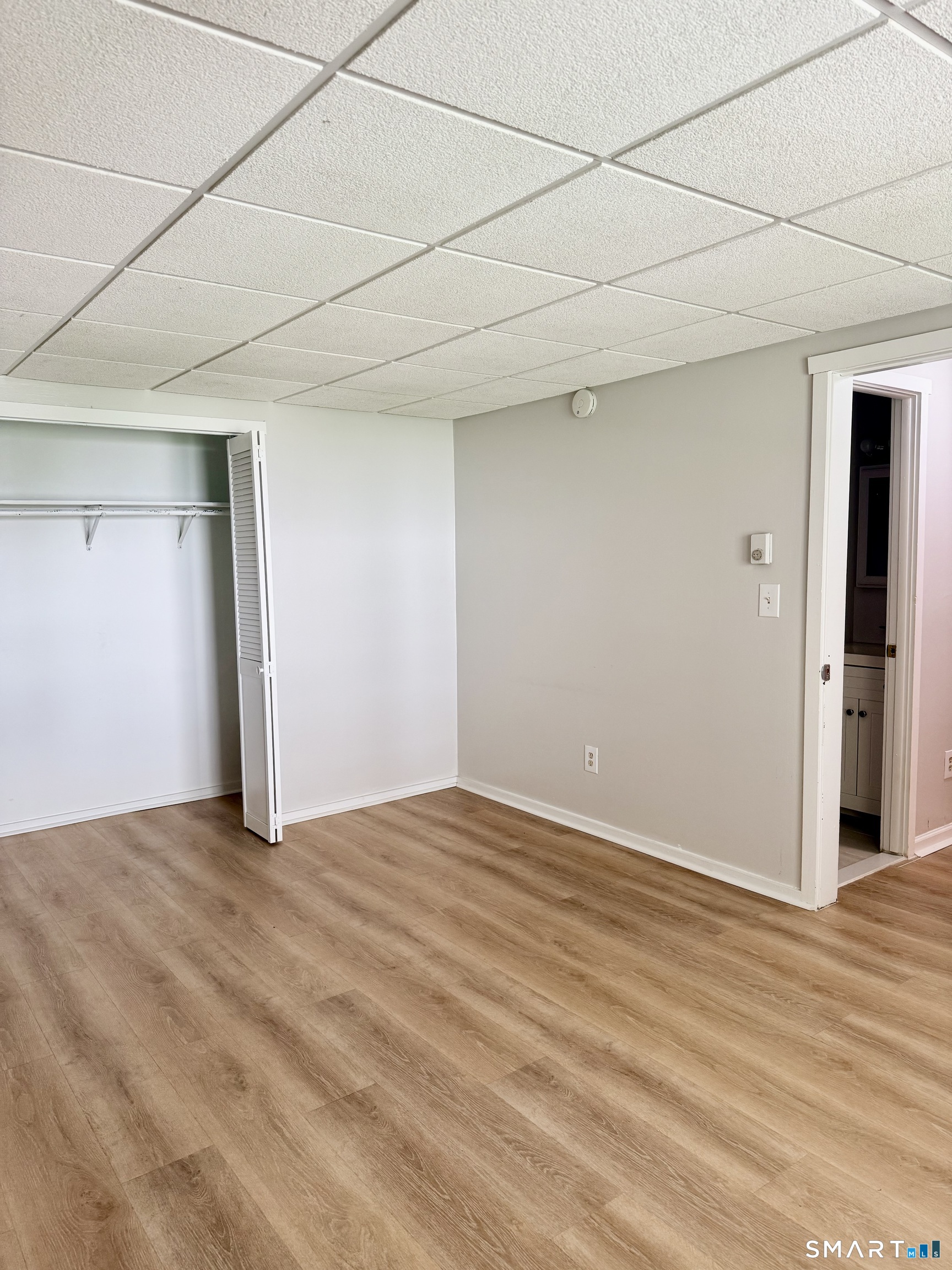 949 Pleasant Valley Road 801