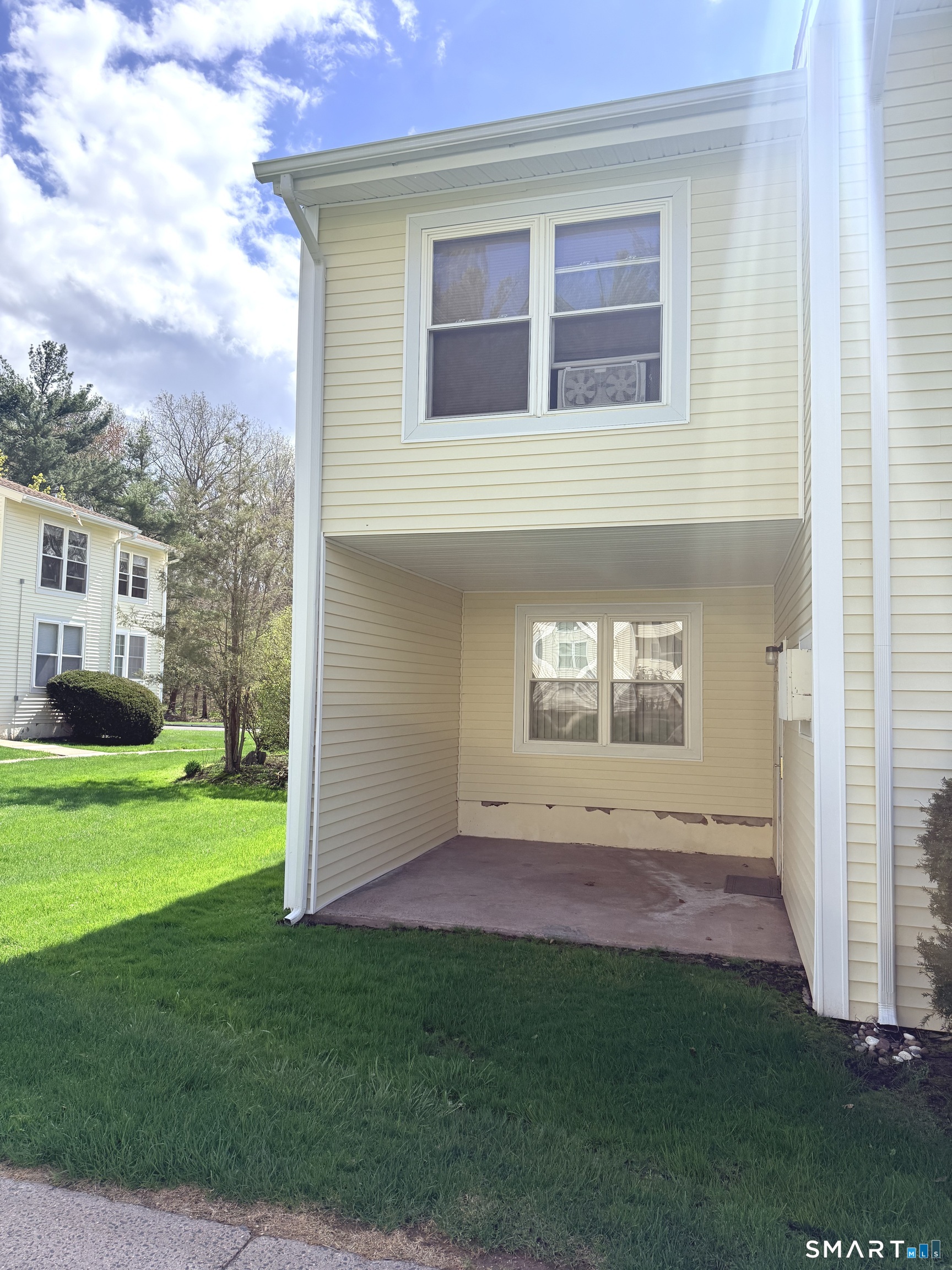 949 Pleasant Valley Road 801