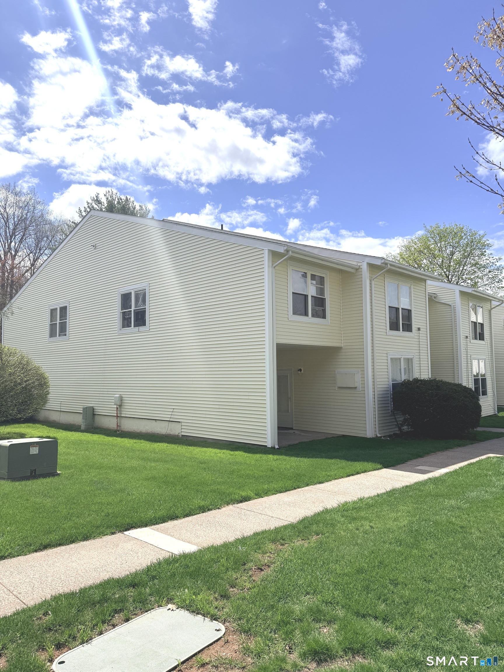 949 Pleasant Valley Road 801
