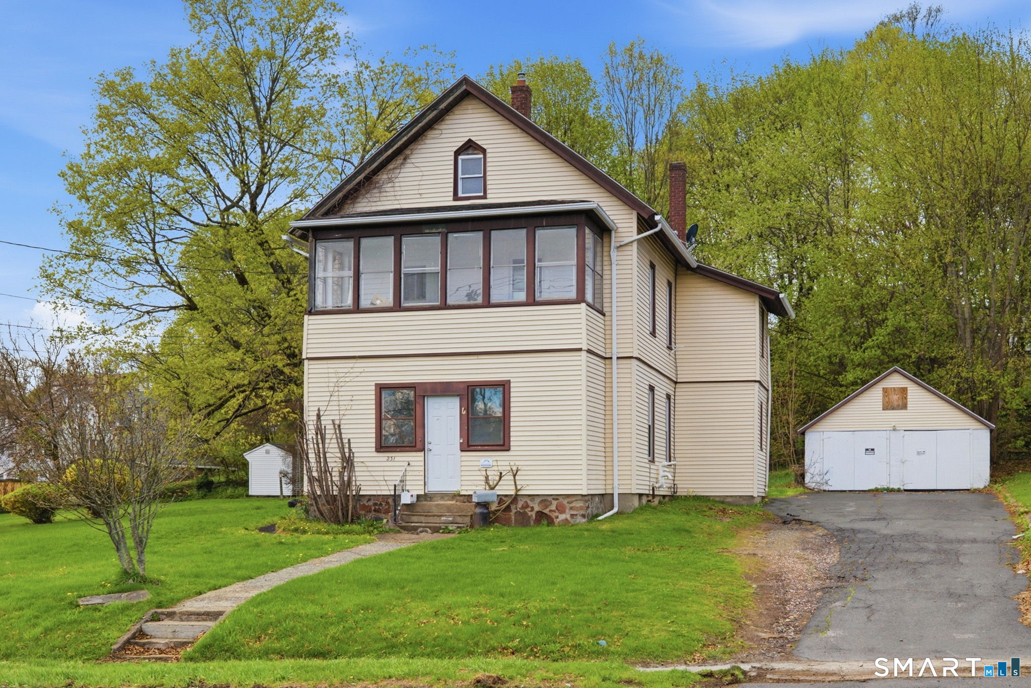 231 Burlington Avenue