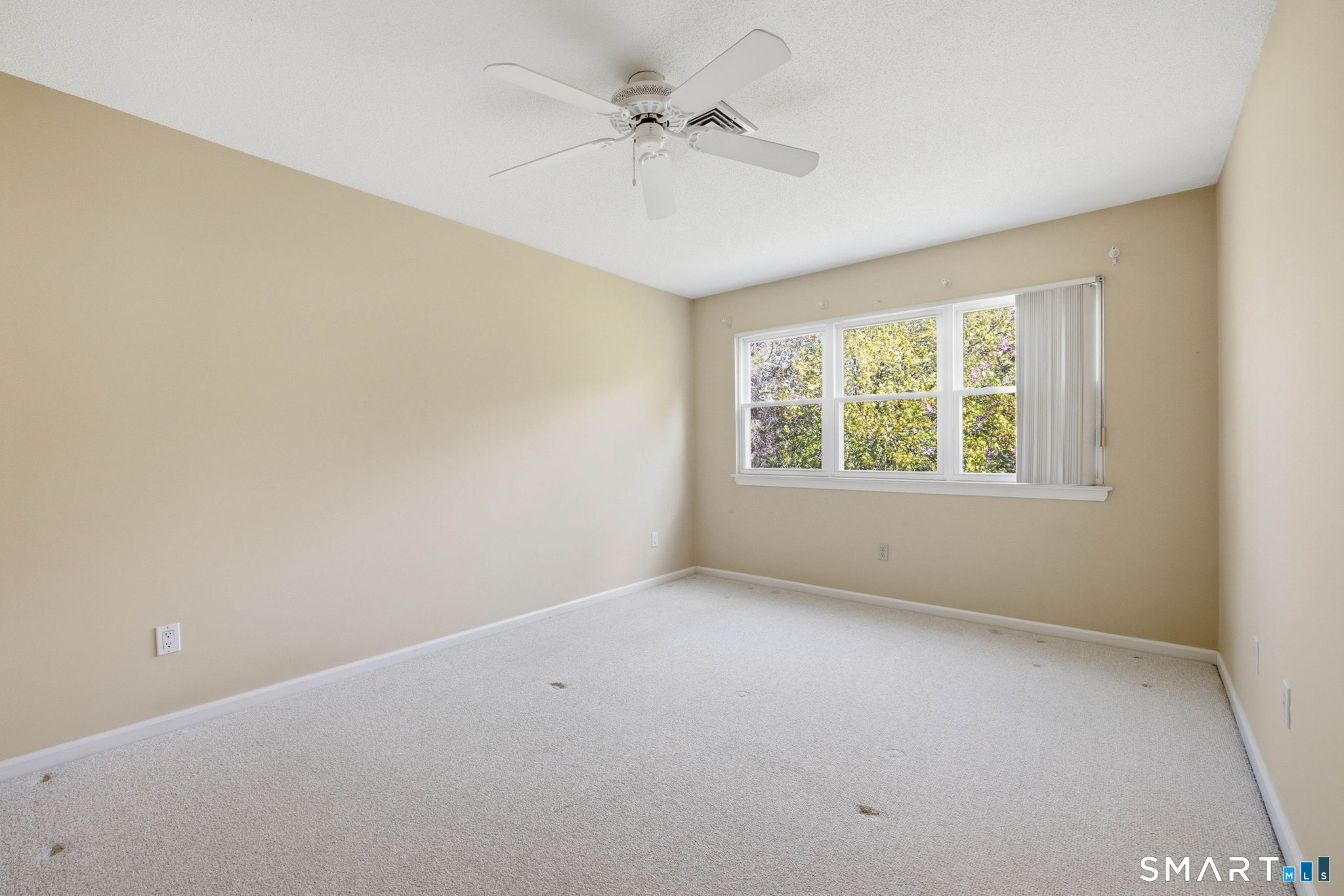 15 Thistle Way B