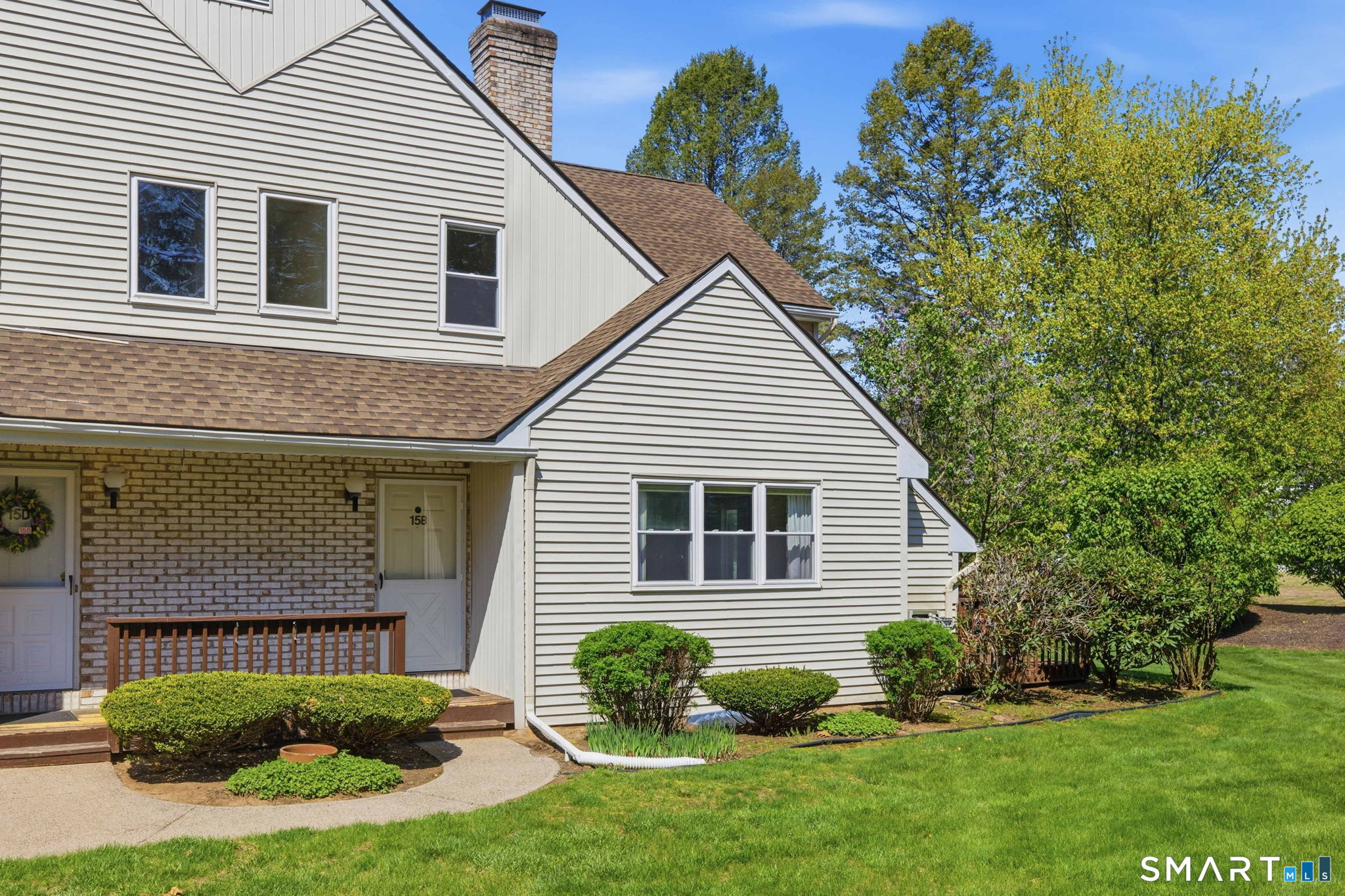 15 Thistle Way B
